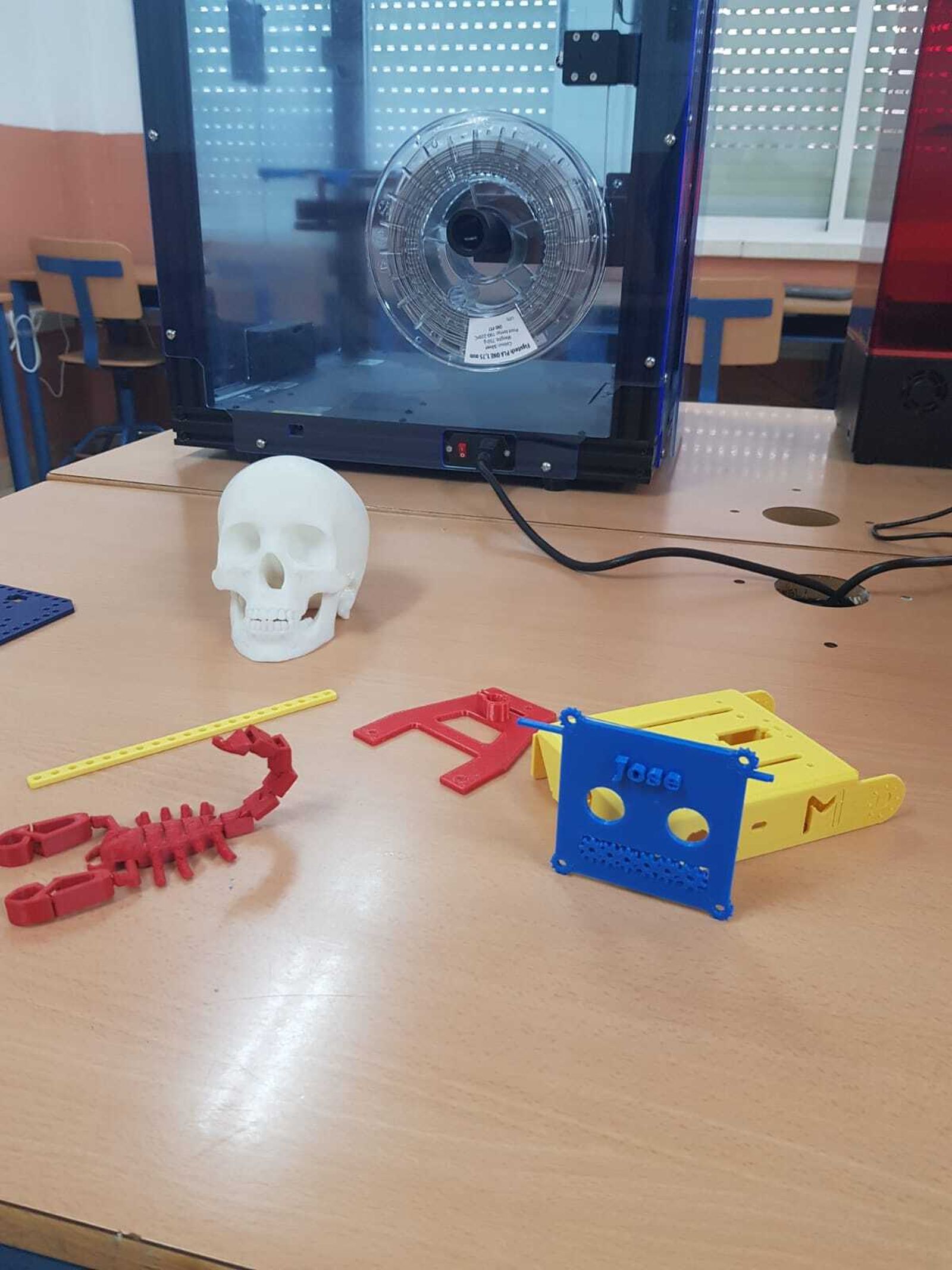 Algunas de las piezas realizadas en 3D por alumnos del IES San Telmo.