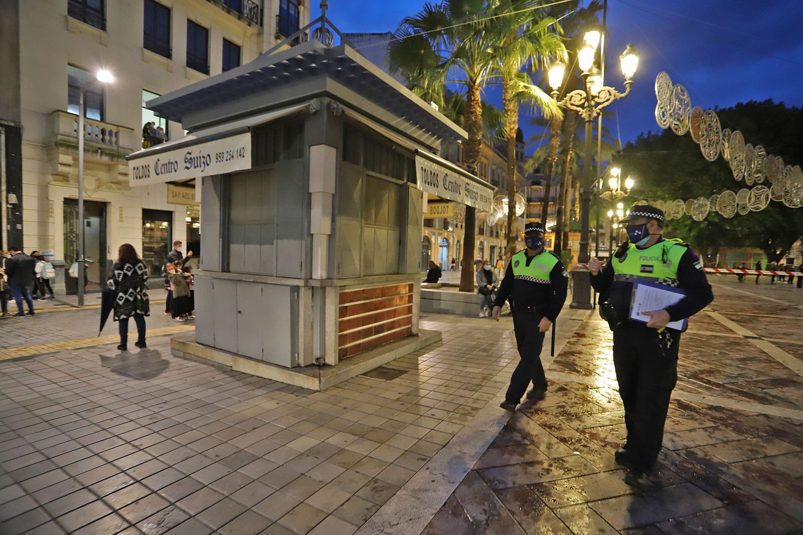 La Policía Local de Huelva controla el cumplimiento de las restricciones anti Covid