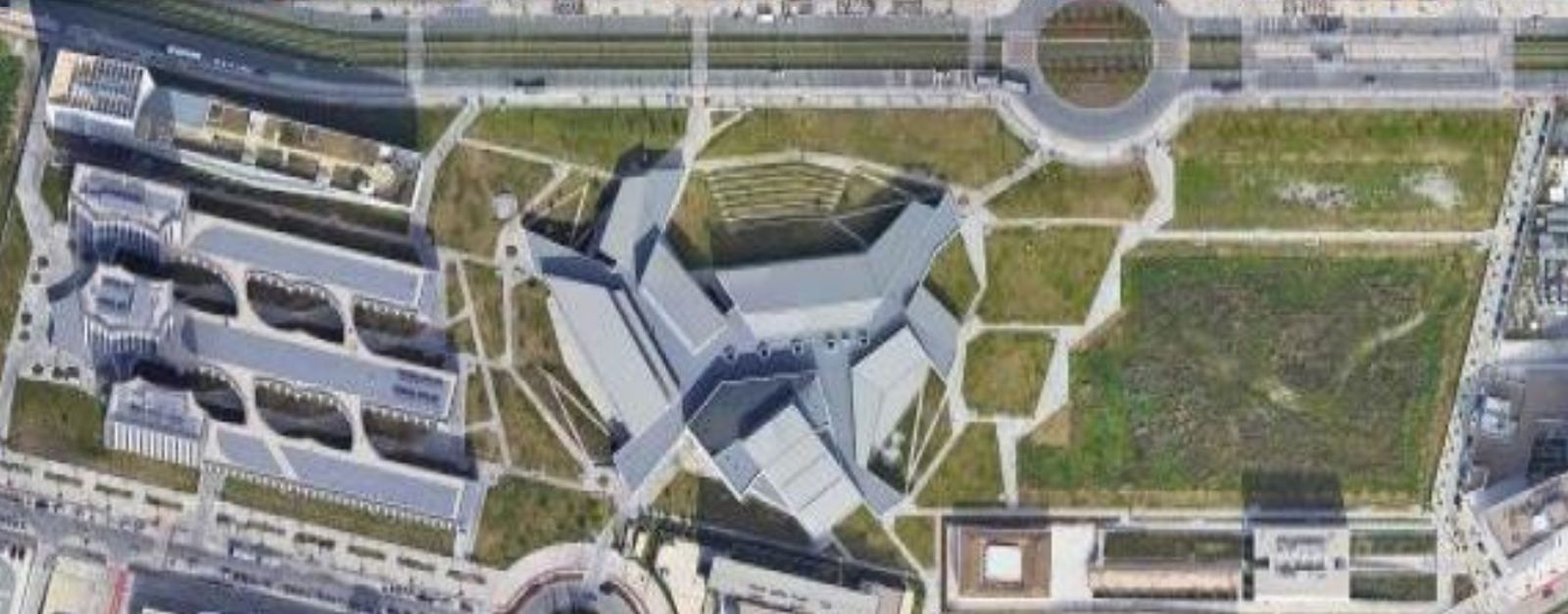 Un juez concede la exención del IBI a la UGR por el suelo del PTS donde irán las futuras facultades