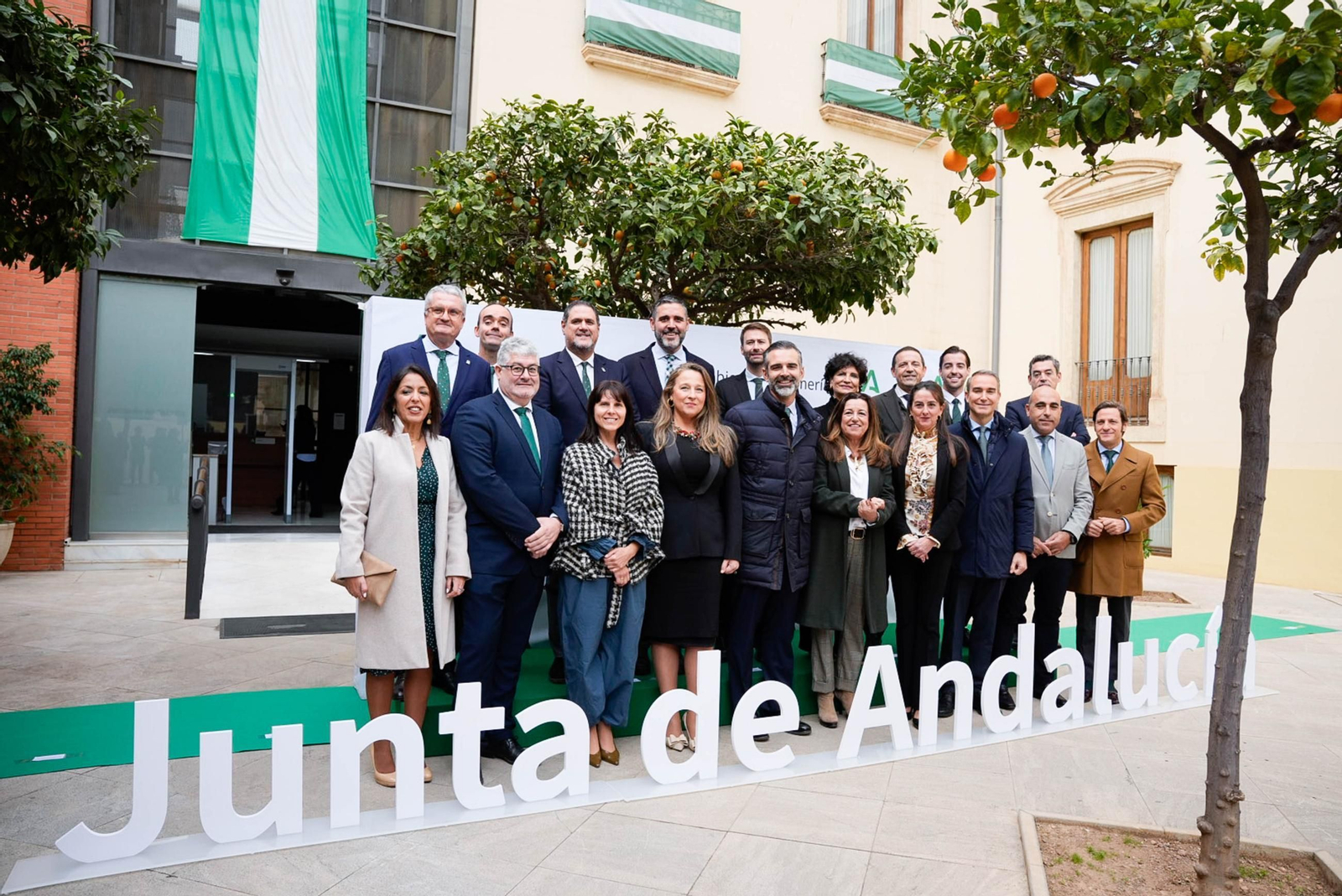 Así han sido las imágenes del día de la bandera en Almería