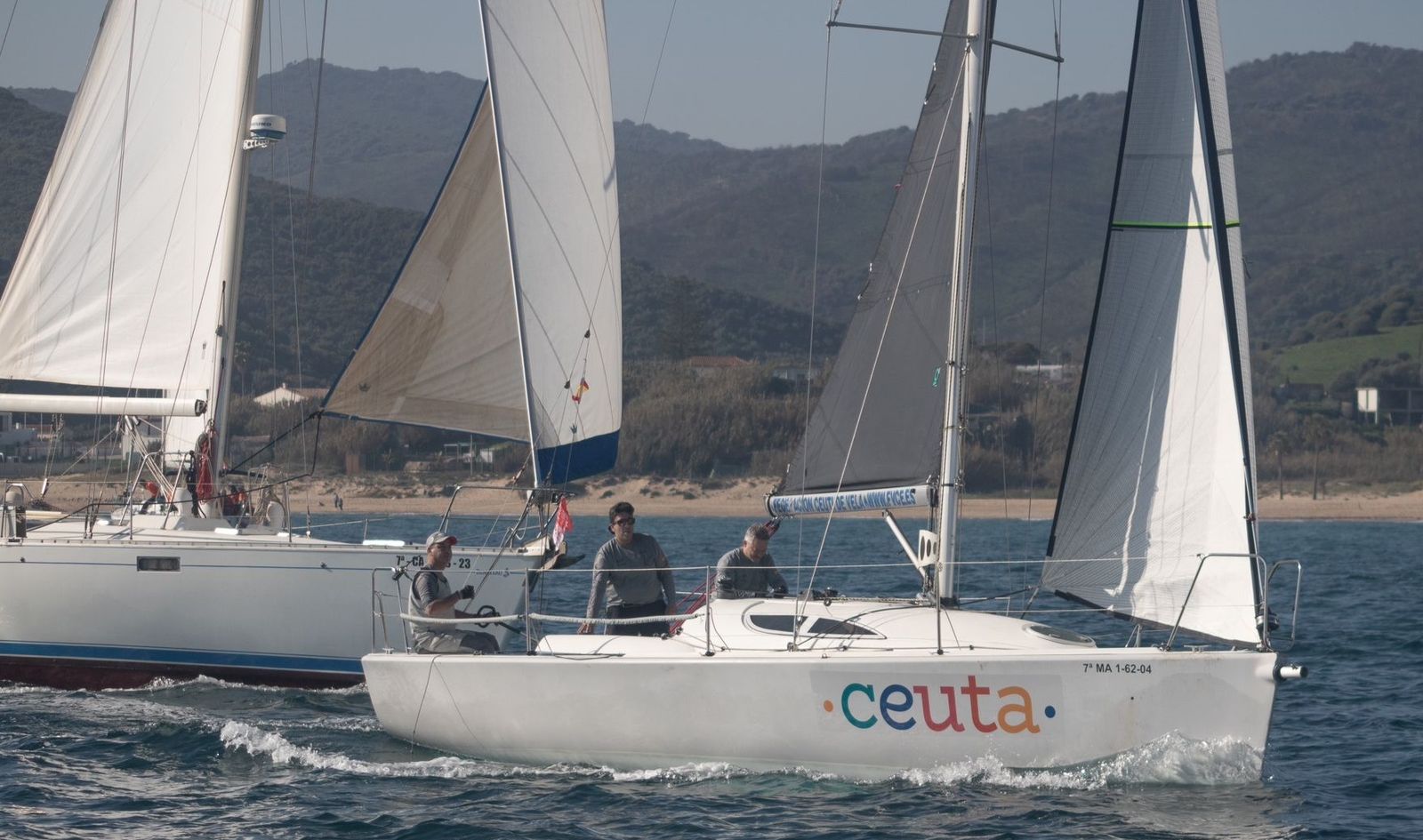 El 'Ceuta Emociona', de Paco Timón, llevó a cabo una regata perfecta.