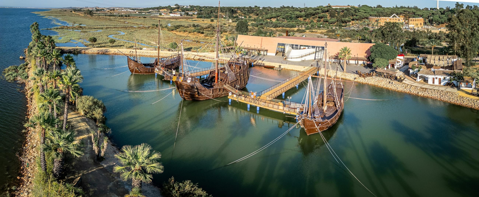 Muelle de las Carabelas.