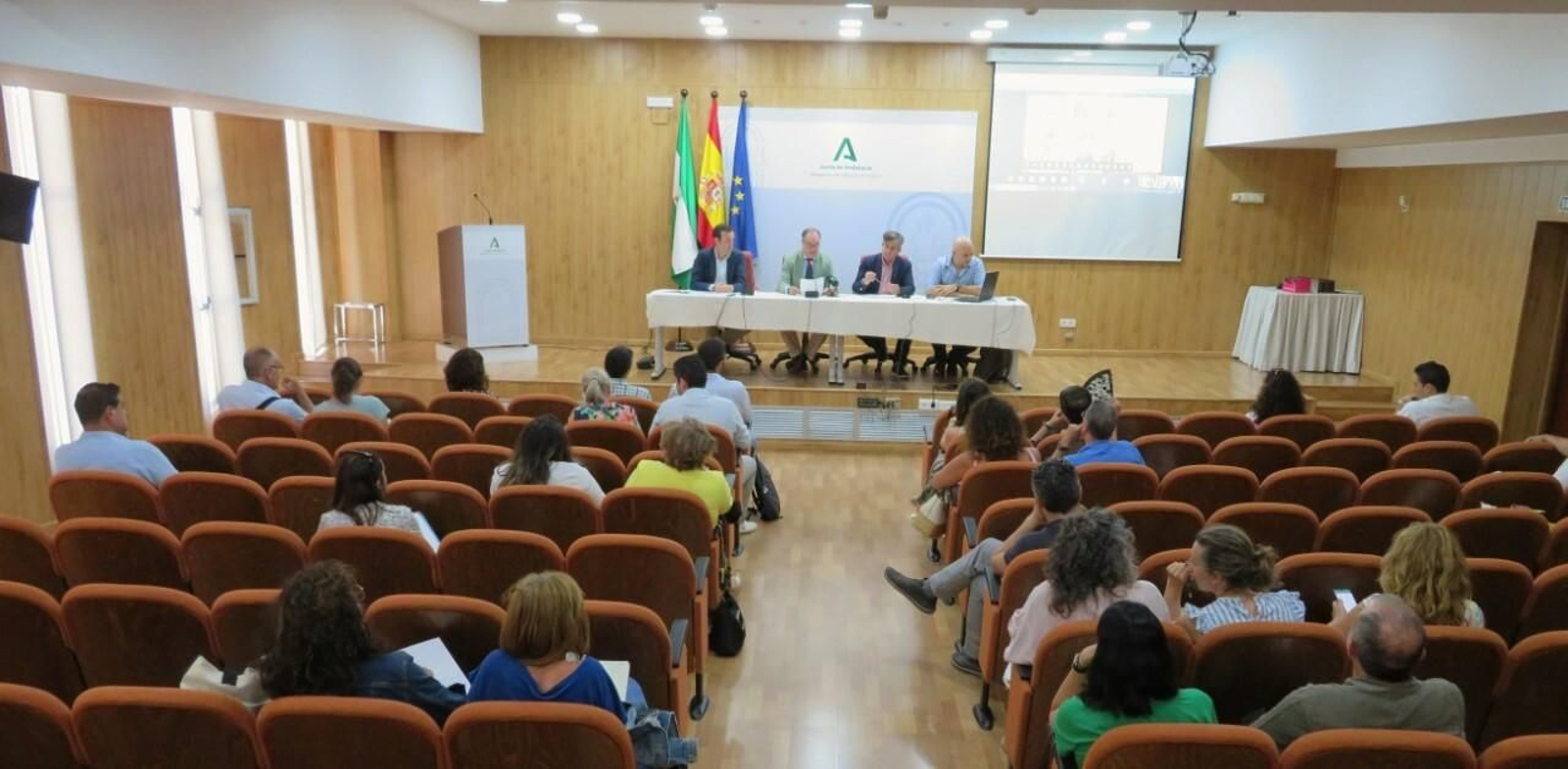 El Plan de la consejería de Empleo apuesta por mejorar la empleabilidad entre los jóvenes.