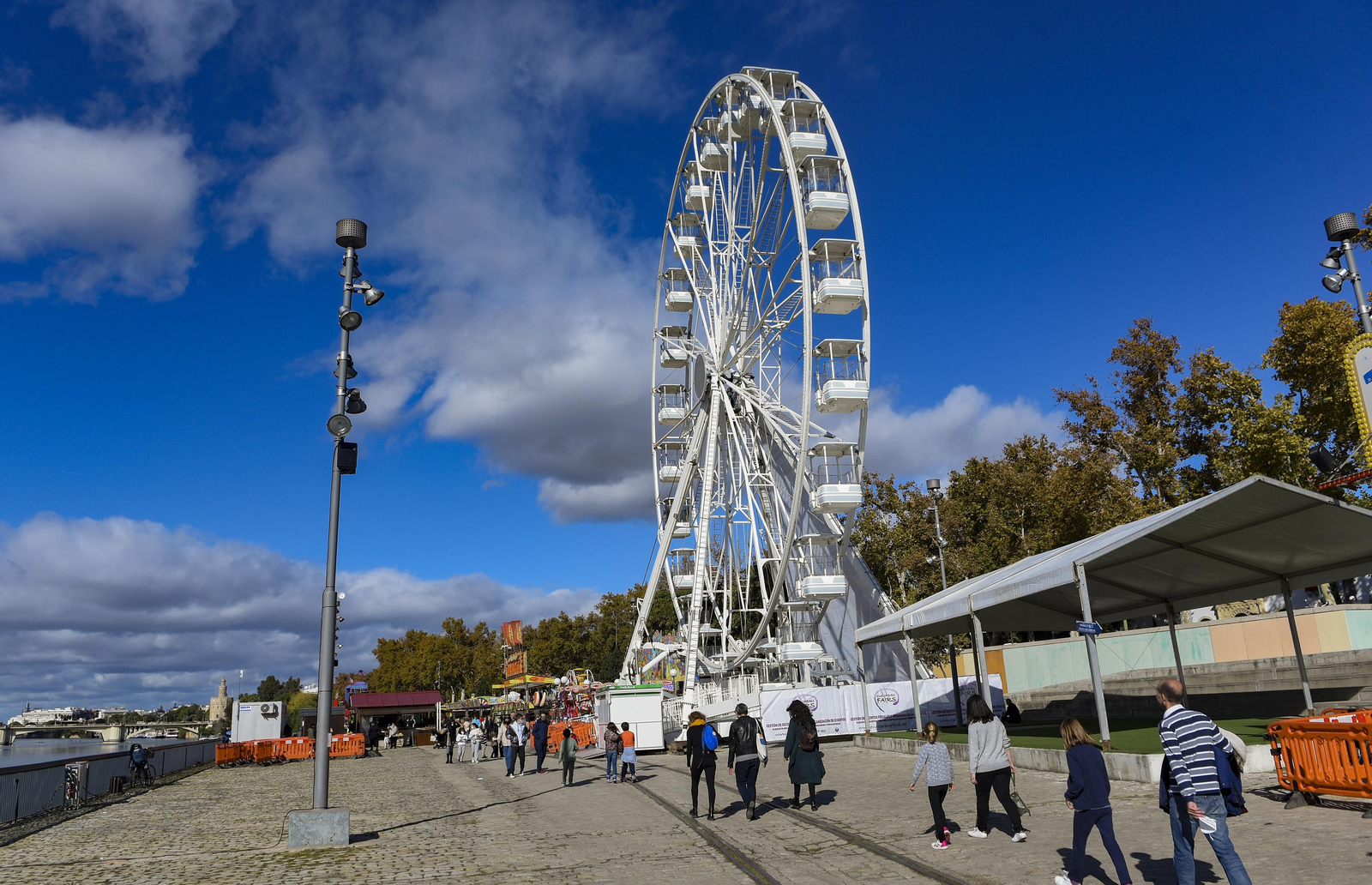 Sevilla On Ice, parque de atracciones de Navidad