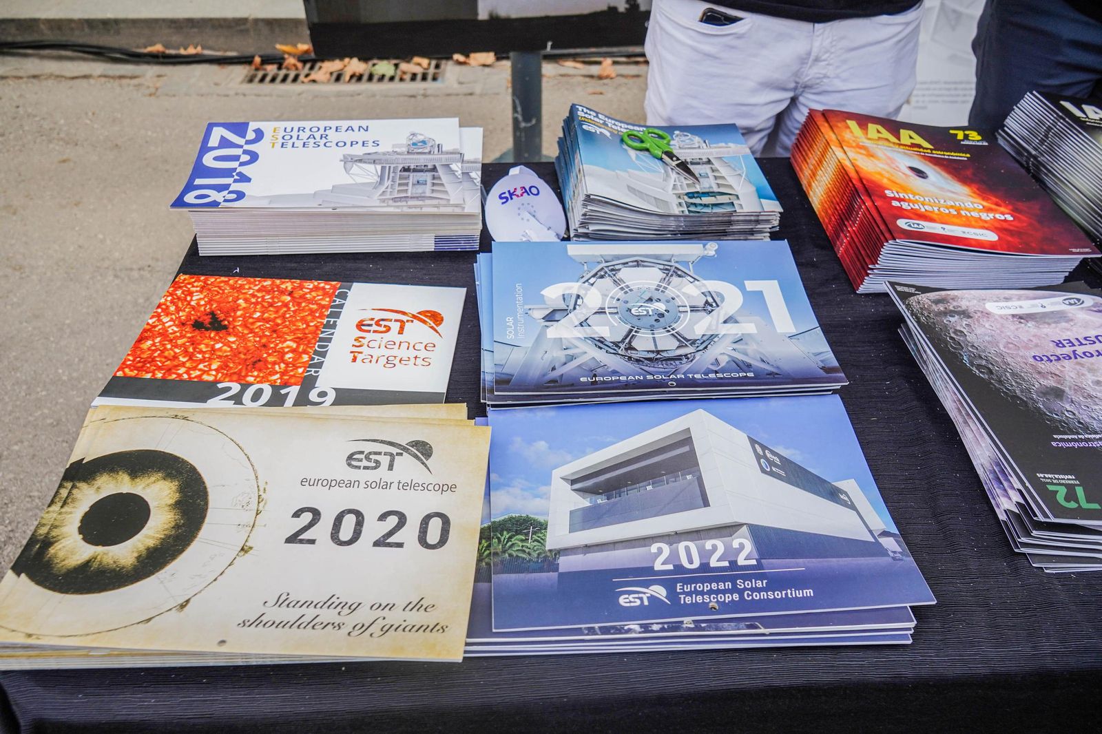 Las mejores imágenes de la Noche de los Investigadores en Granada