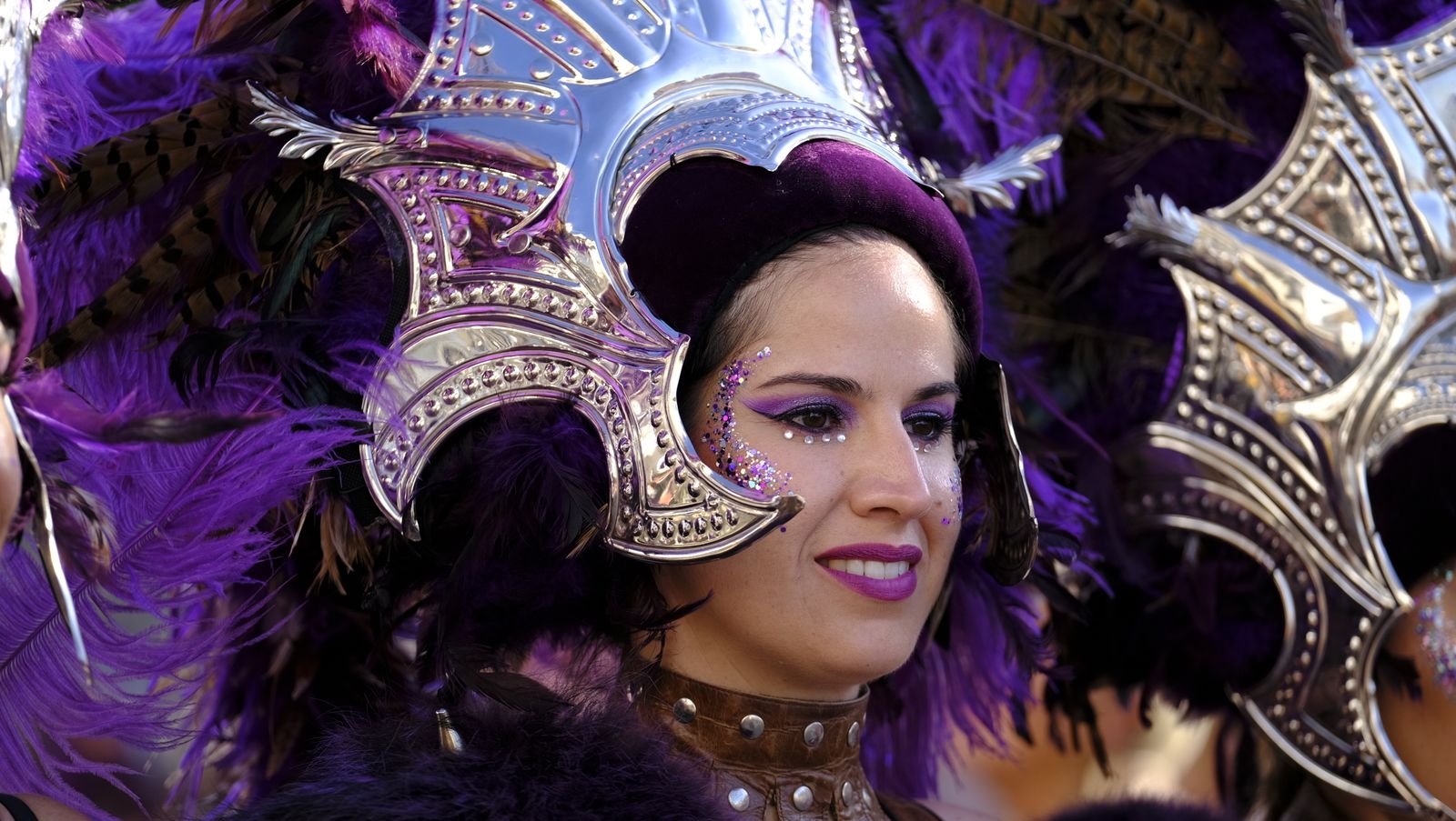 El espectacular desfile de Moros y Cristianos de Mojácar, en imágenes