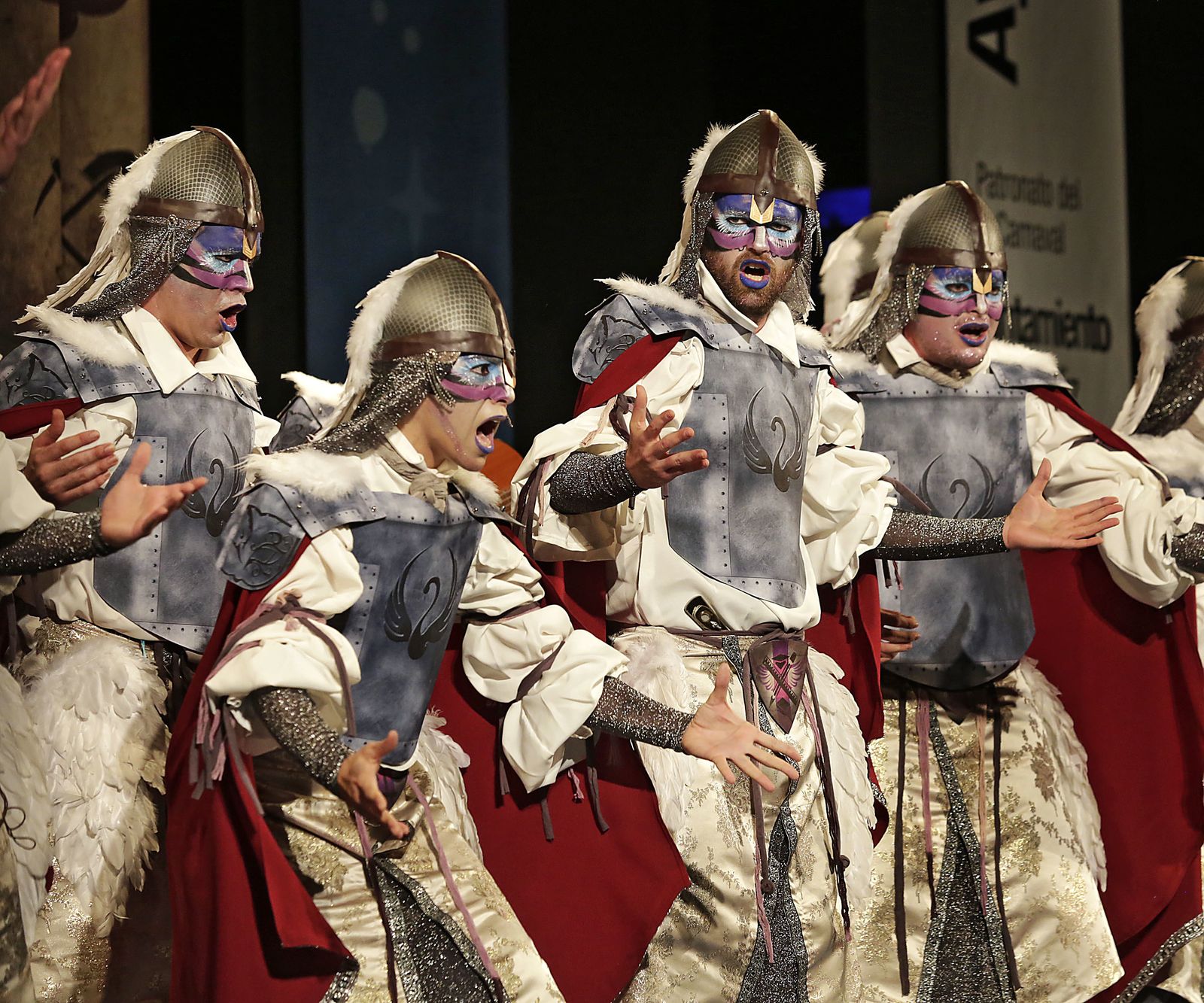 Las imágenes de la decimosexta función clasificatoria