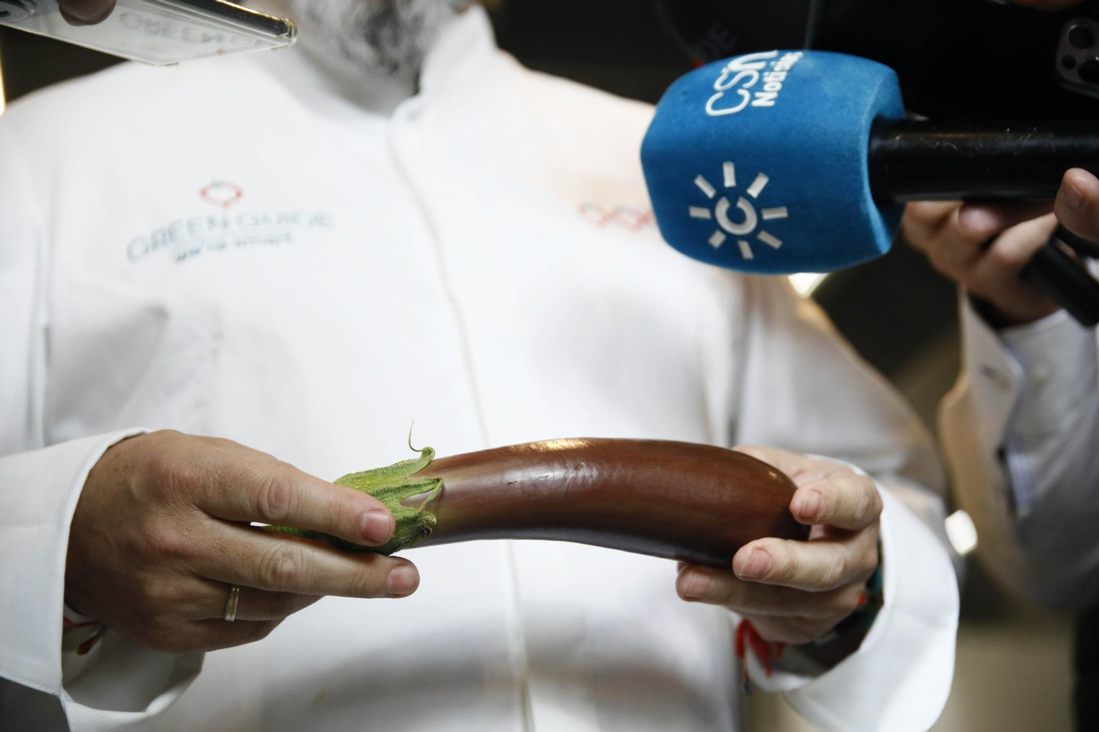 Las imágenes de una nueva variedad de berenjena en Almería