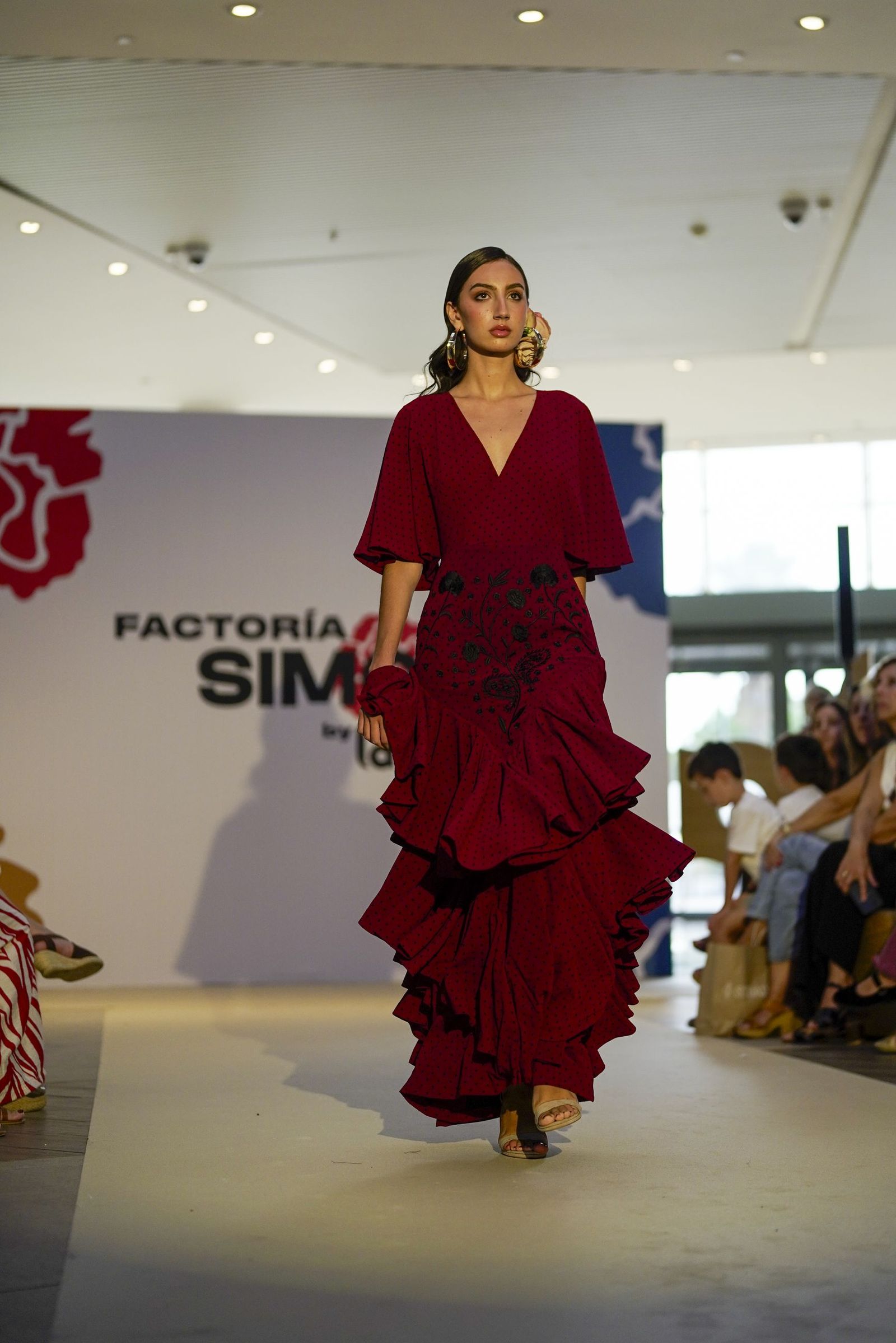 Simof adelanta las primeras tendencias en moda flamenca para 2027, todas las fotos