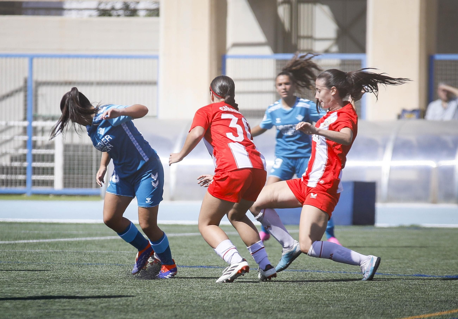 Las imágenes del partido de fútbol del Almería femenino contra el Betis B