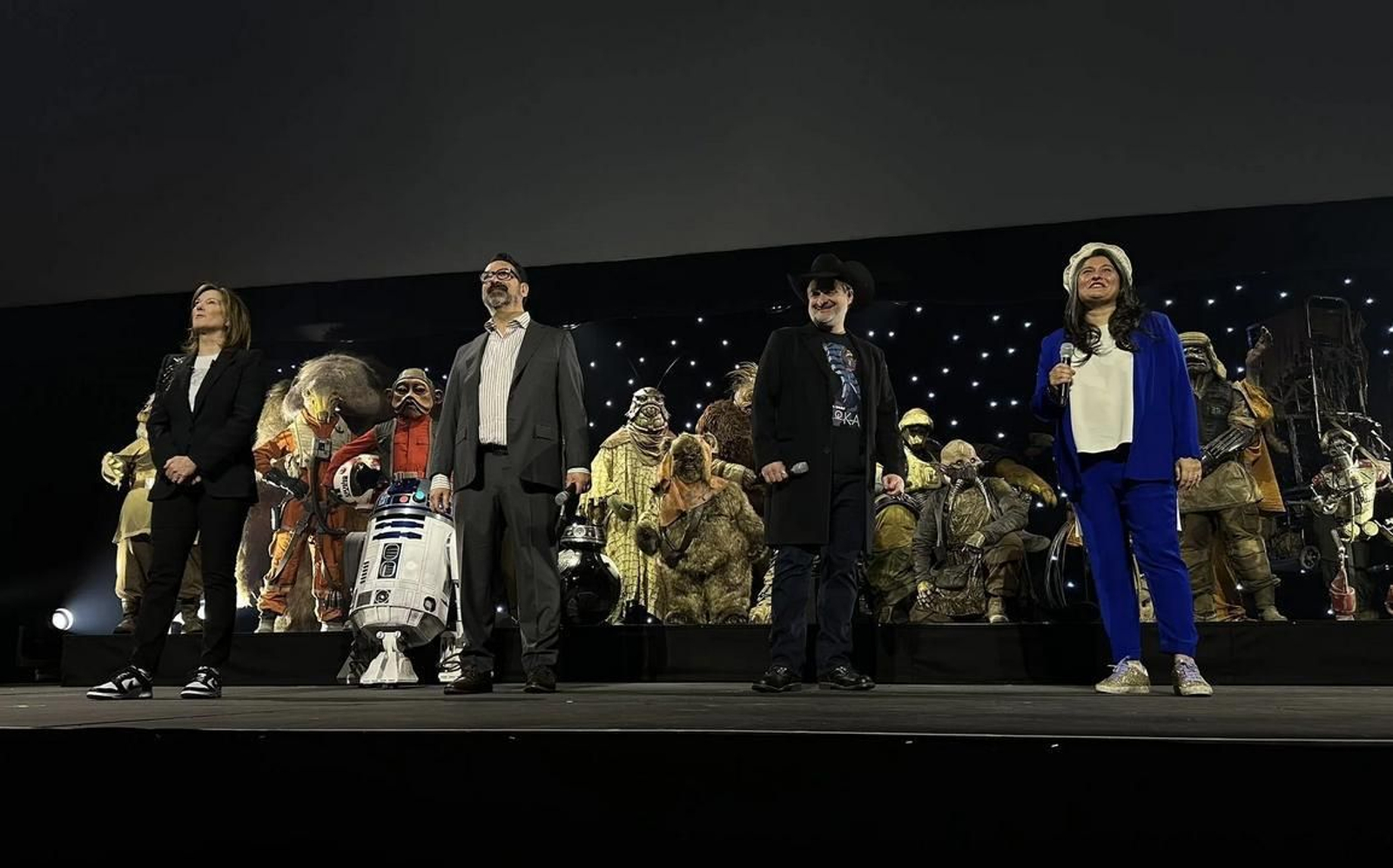 Kathleen Kennedy, James Mangold, Dave Filoni y Sharmeen Obaid-Chinoy.