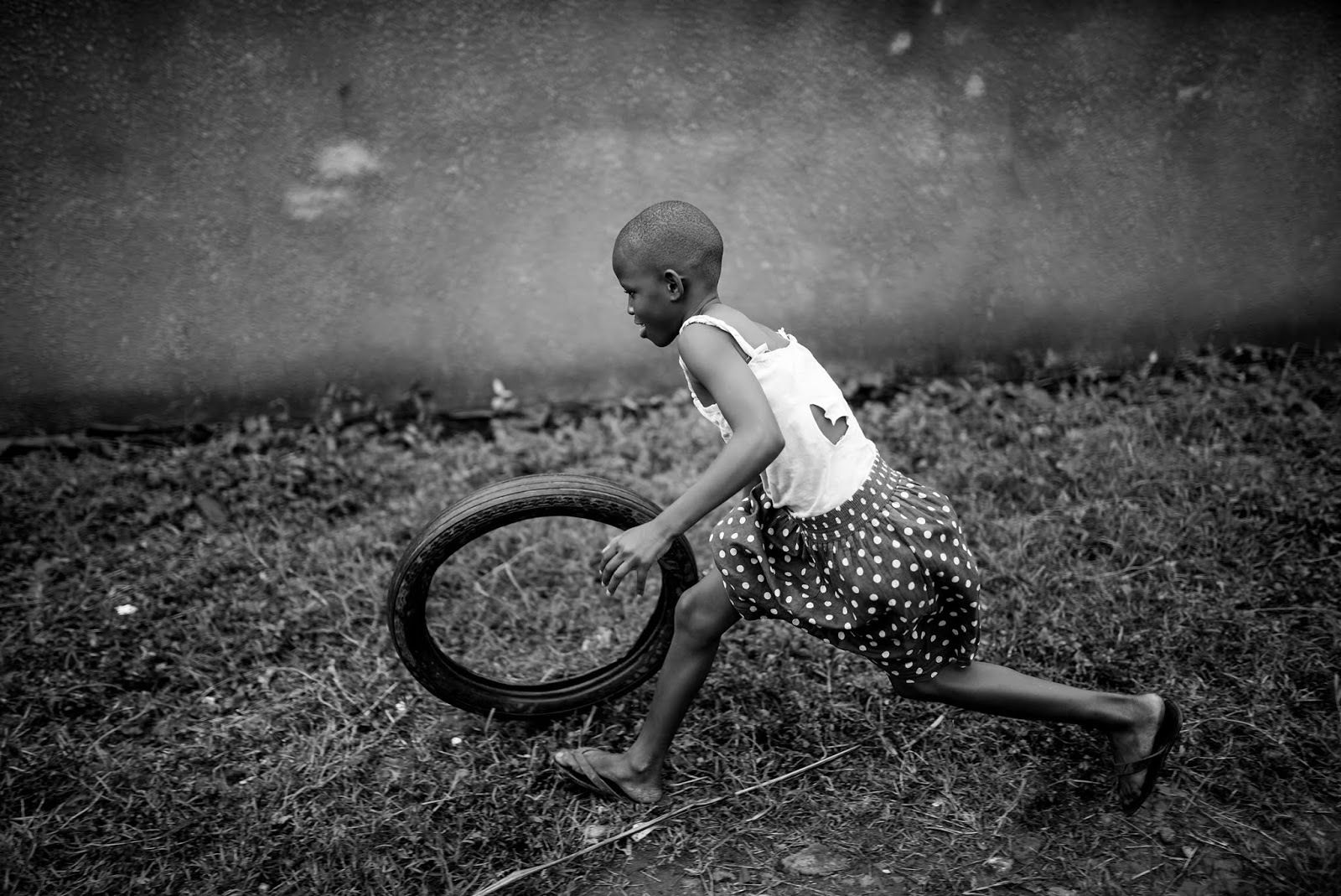 Una de las obras a subasta del Otoño Cultura Solidario de Huelva, 'Love', de Juan Luis Rod.