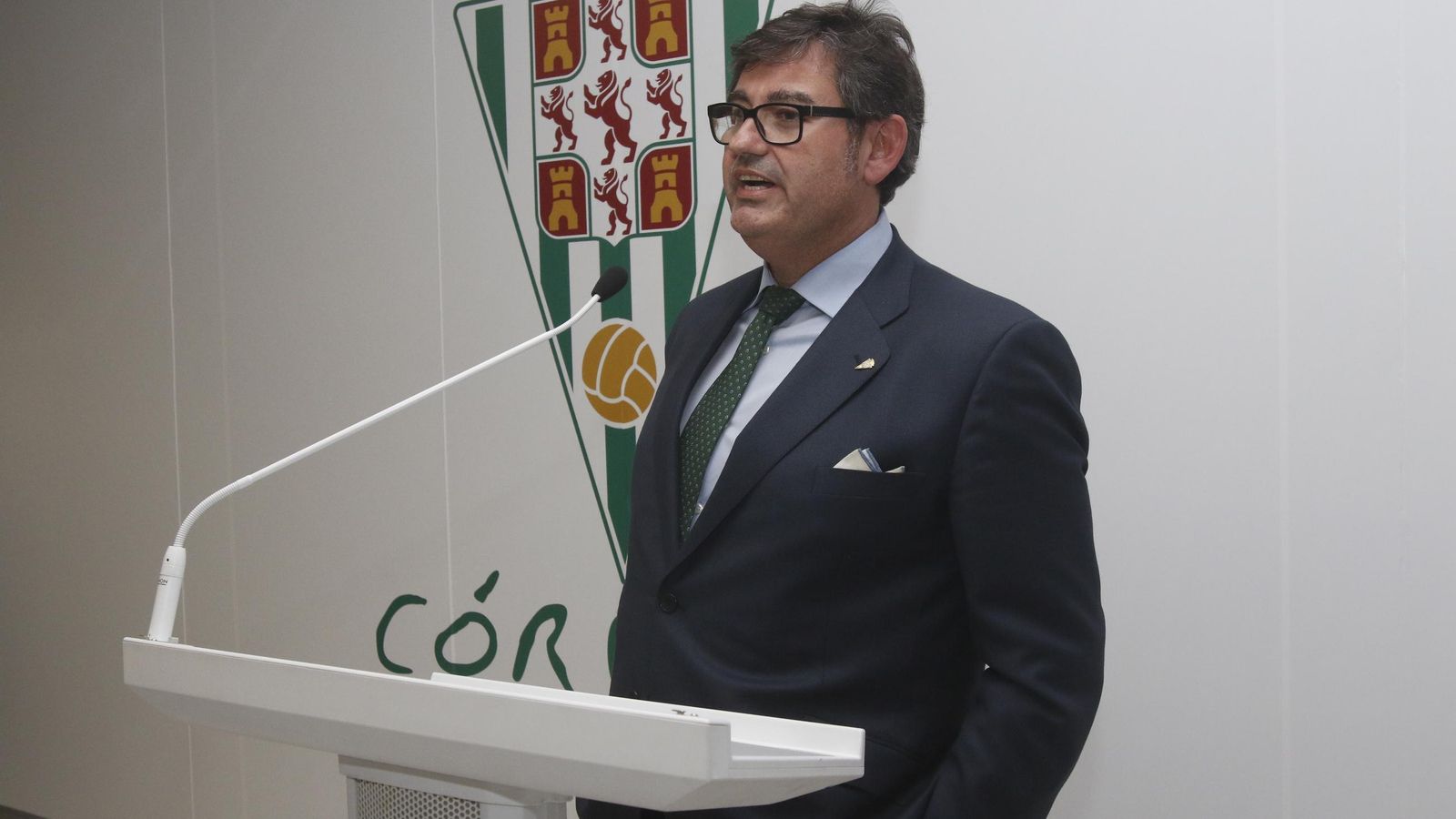Javier González Calvo, durante un acto con el Córdoba CF.