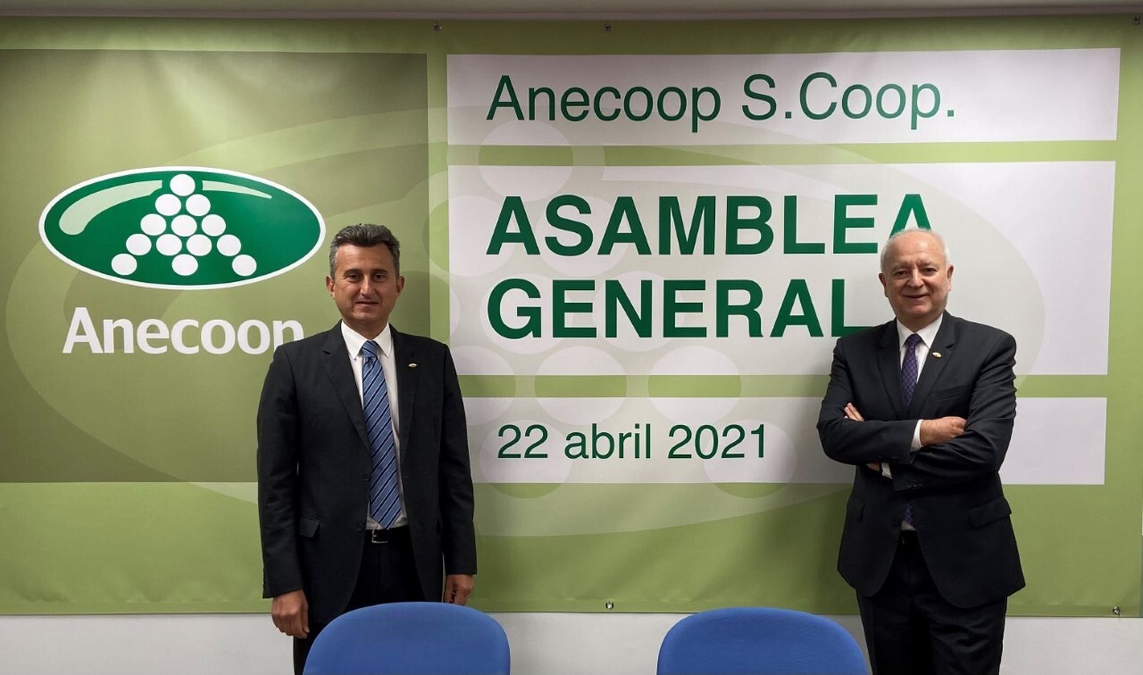 Alejandro Monzón, presidente de Anecoop, y Joan Mir, director general