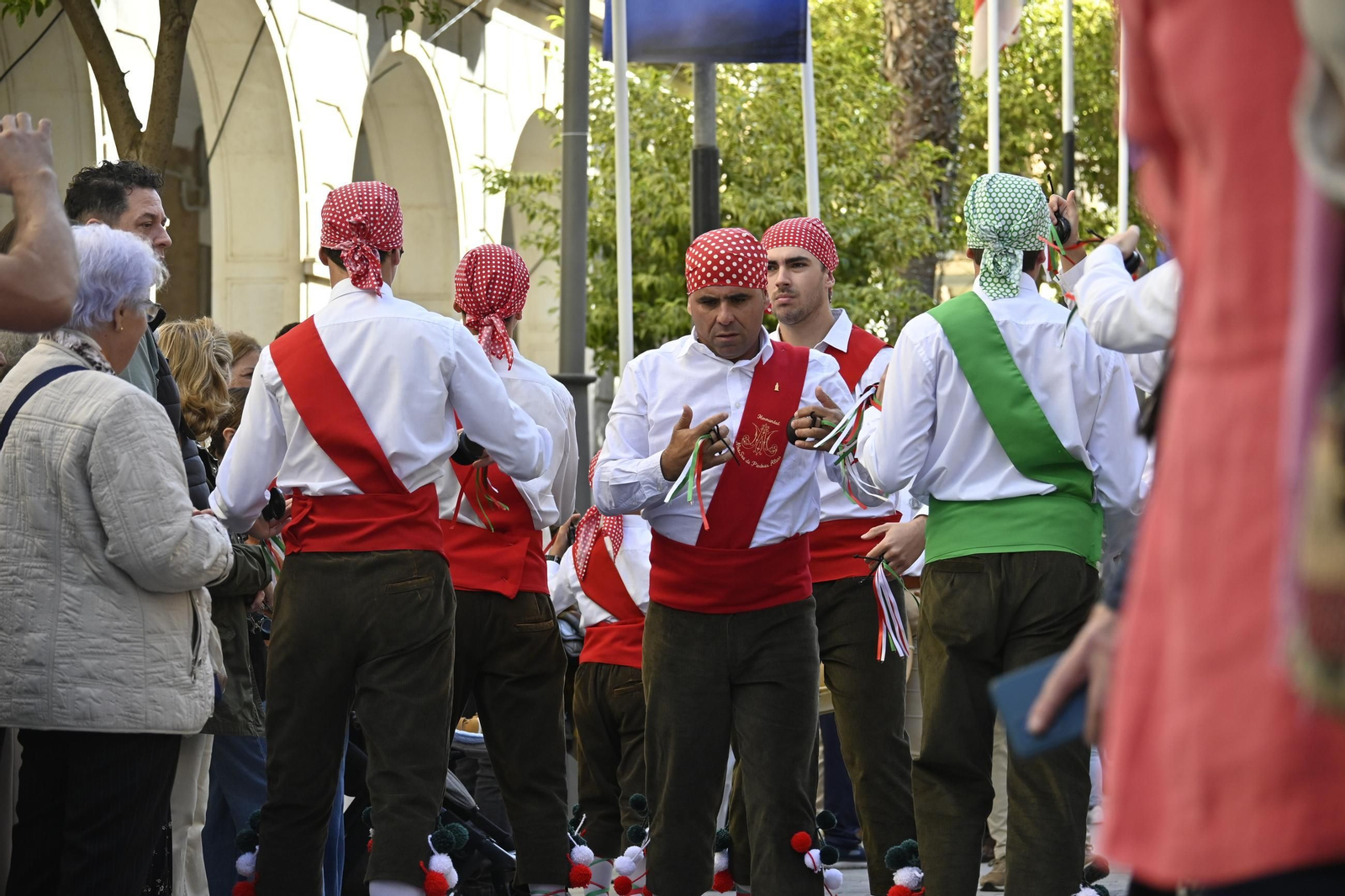 Las mejores mágenes del "II Encuentro de Danzas y Folclore Tradicional" de la provincia de Huelva