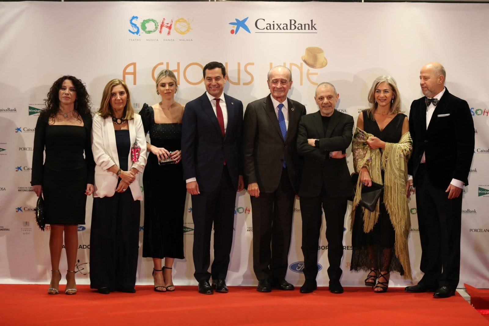 La alfombra roja de la inauguración del Teatro del Soho.