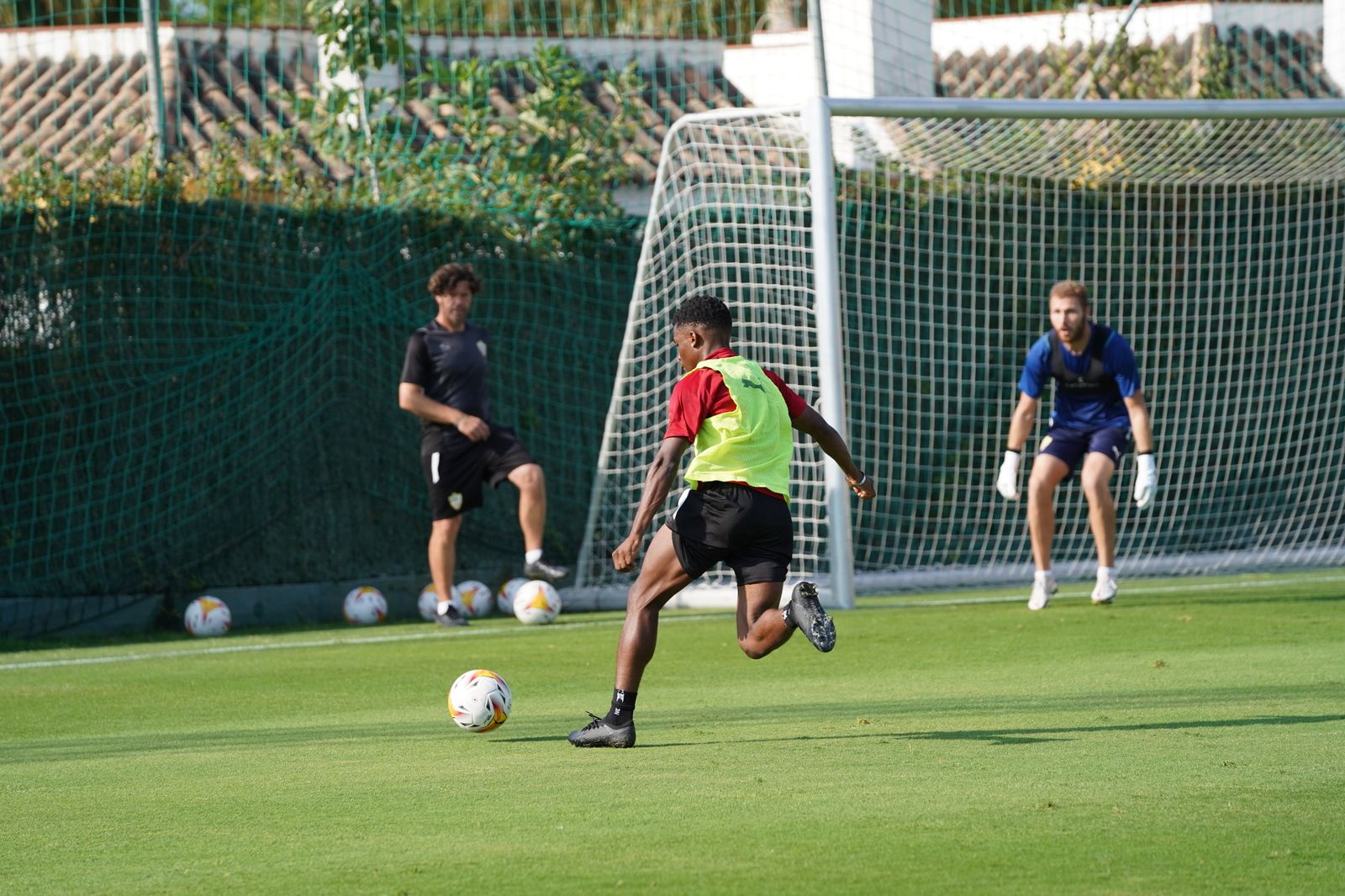 Imágenes del entrenamiento matinal de la UDA de este martes