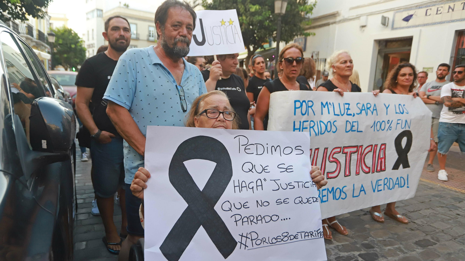 Manifestación por los 8 de Tarifa