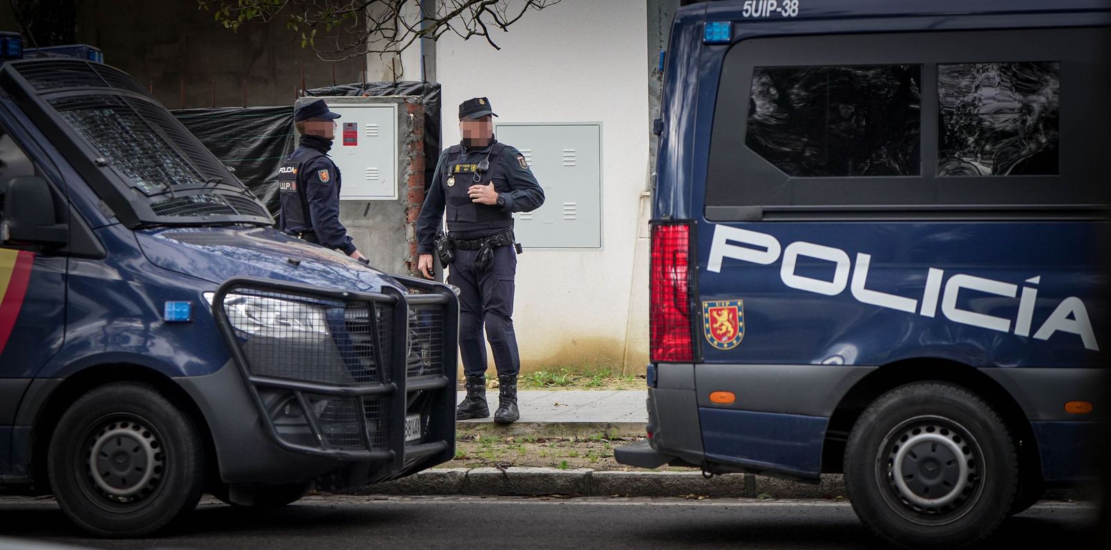Imágenes de la operación policial en la avenida Cruz Roja de Jerez