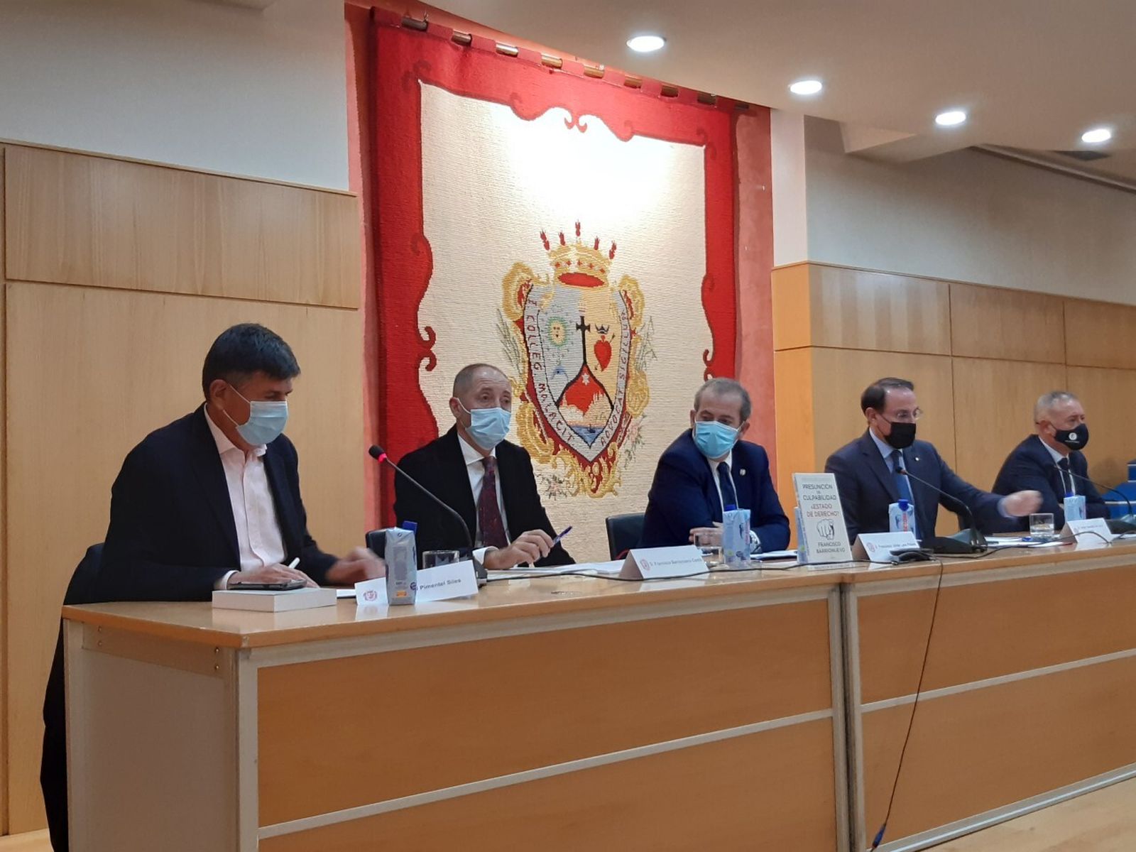El abogado Francisco Barrionuevo presenta el libro "Presunción de Culpabilidad. ¿Estado de Derecho?"