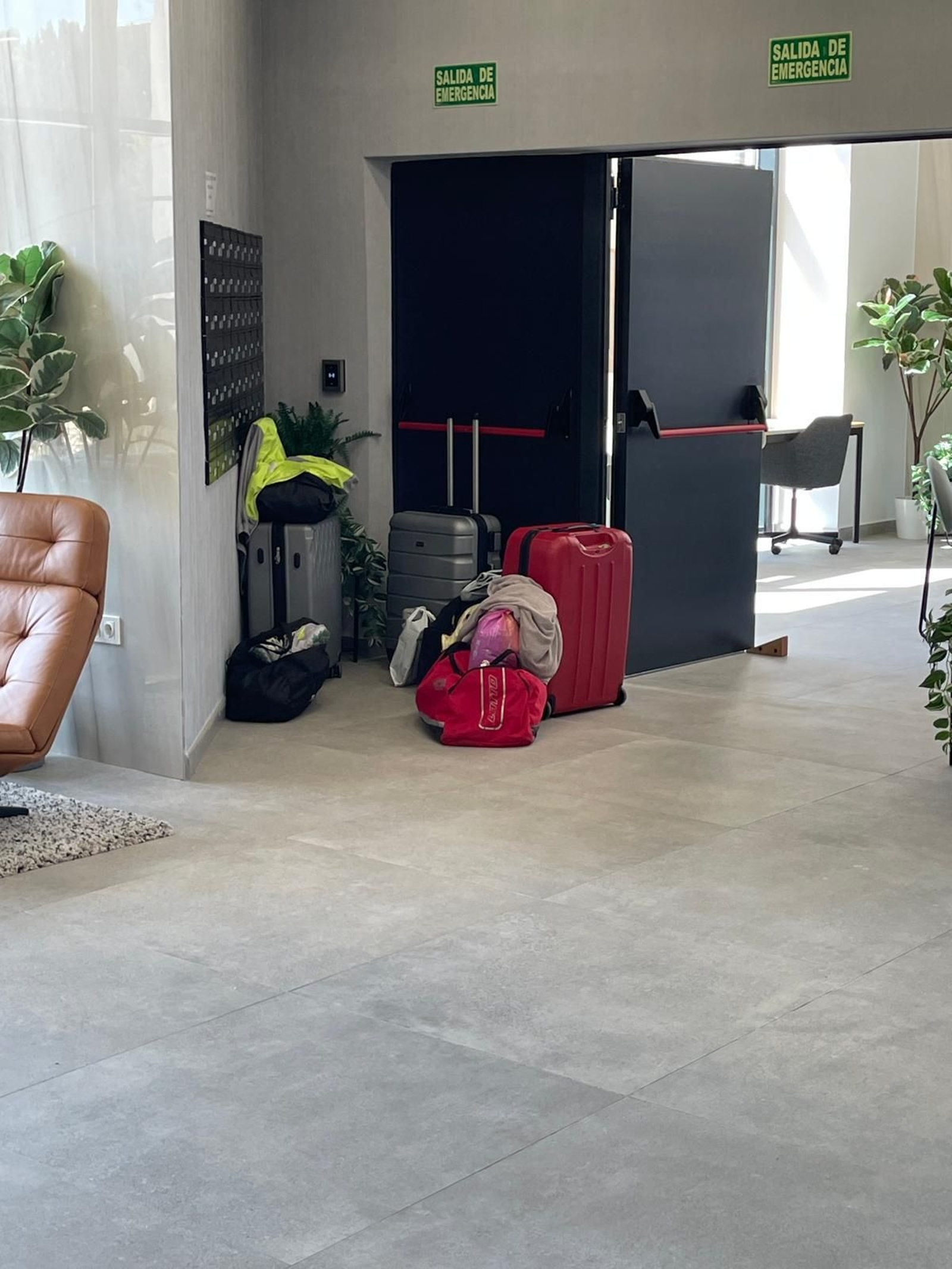 Las fotos de un grupo de WhatsApp de vecinos de las torres de Martiricos