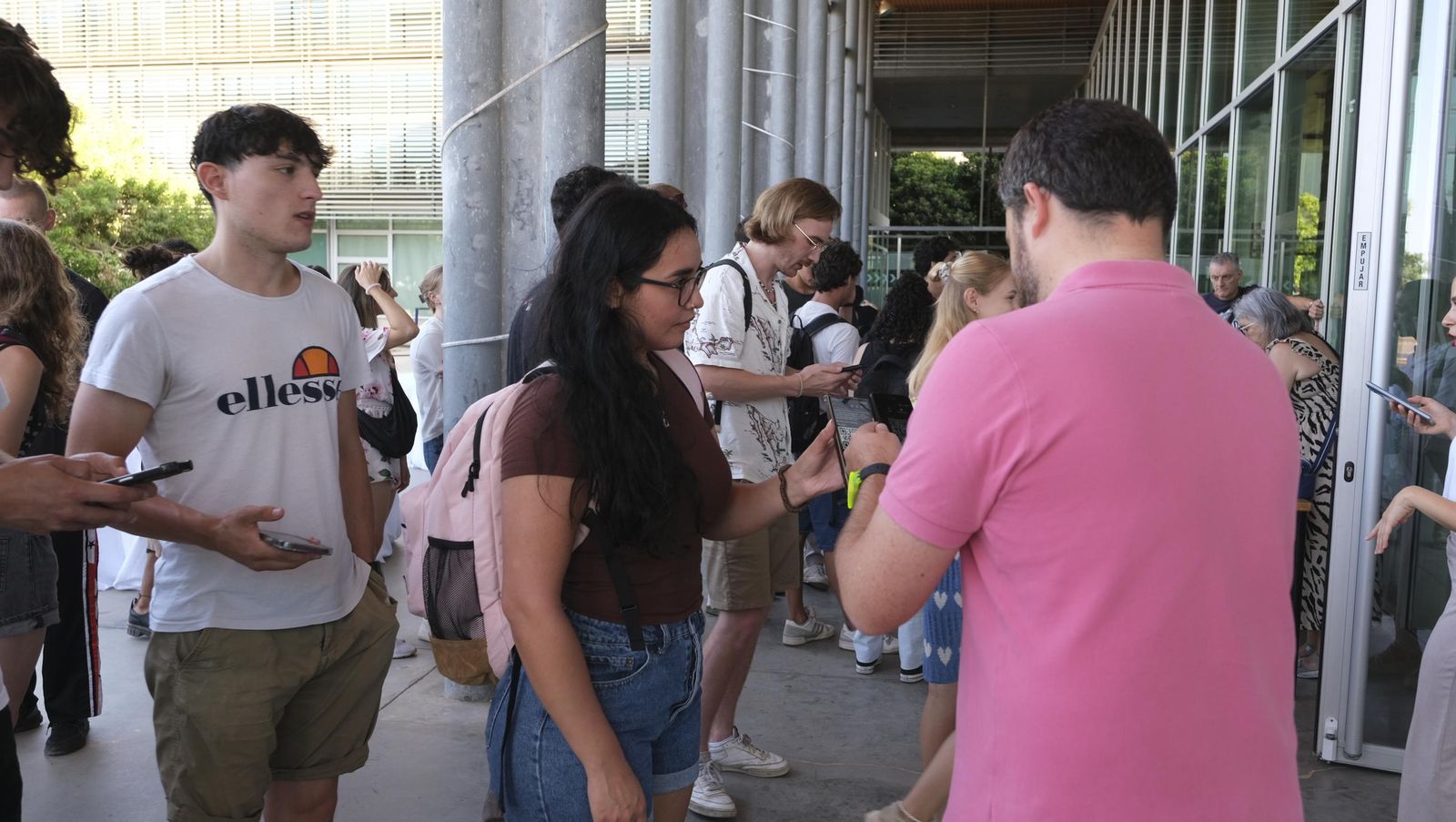 Recepción a los estudiantes extranjeros en la Universidad de Almería-UAL, en imágenes