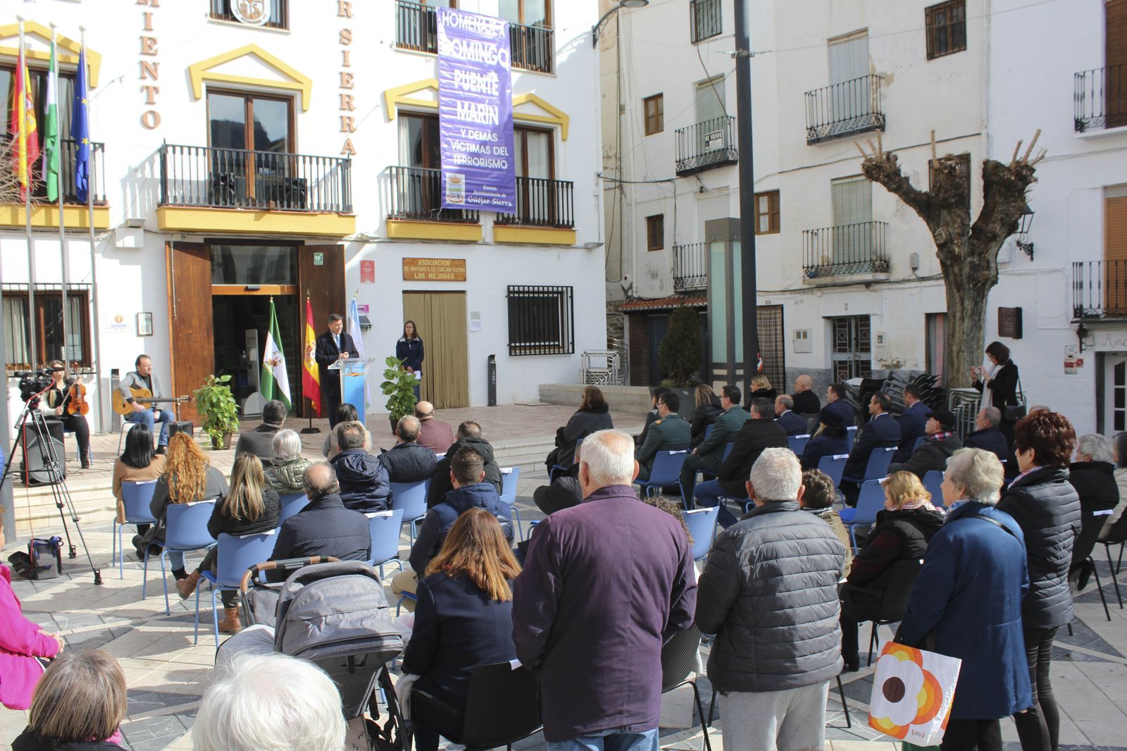 Imagen del homenaje realizado en Güejar Sierra a Domingo Puente, fallecido en Granada
