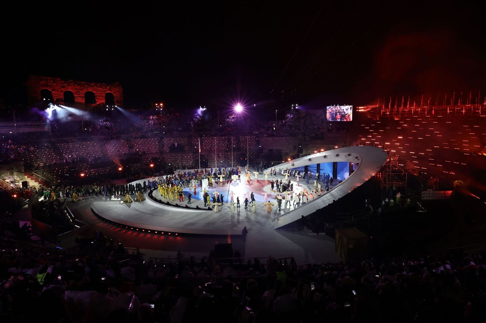 Las mejores fotos de los Juegos Olímpicos de invierno Milán Cortina d'Ampezzo 2026 | Ceremonia de clausura y jornada 17 y última