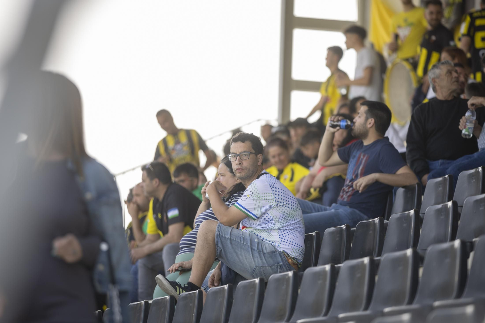 Imágenes del partido entre el San Roque de Lepe y el Atlético Sanluqueño