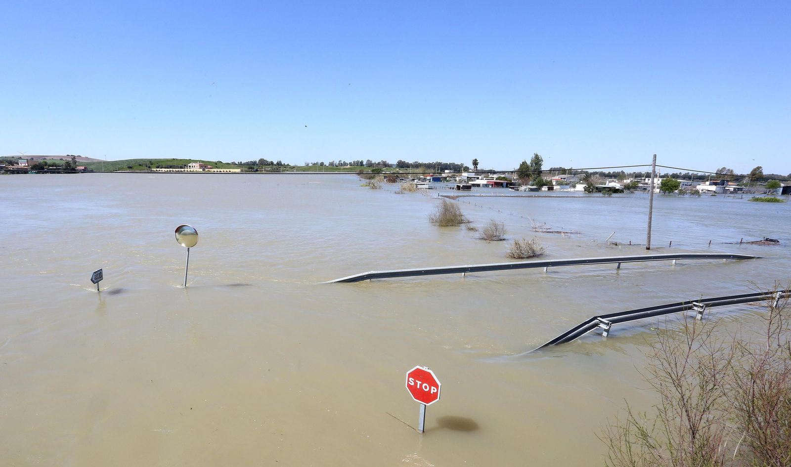 Una de las vecinas de Las Pachecas afectadas por la crecida del río.