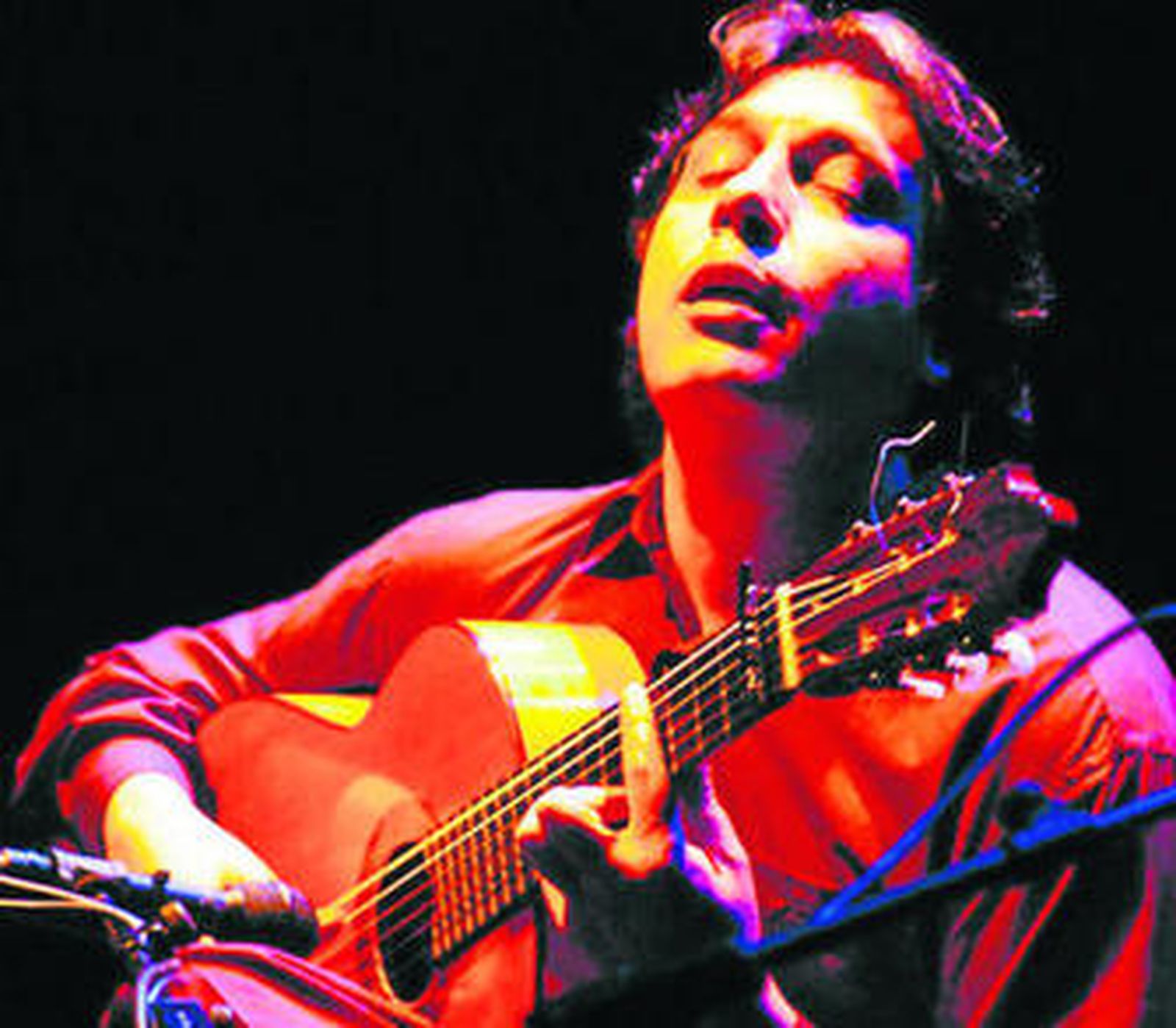 El guitarrista Miguel Ochando deleitará al público durante el festival.