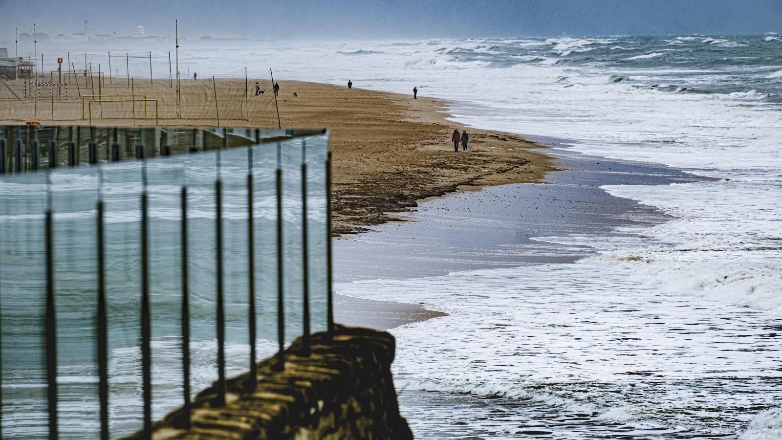 Fuerte oleaje en Cádiz durante el fin de semana