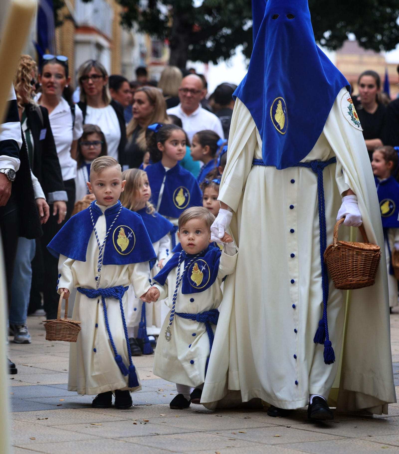 Imágenes de la procesión de la Virgen del Prado en el Viernes de Dolores