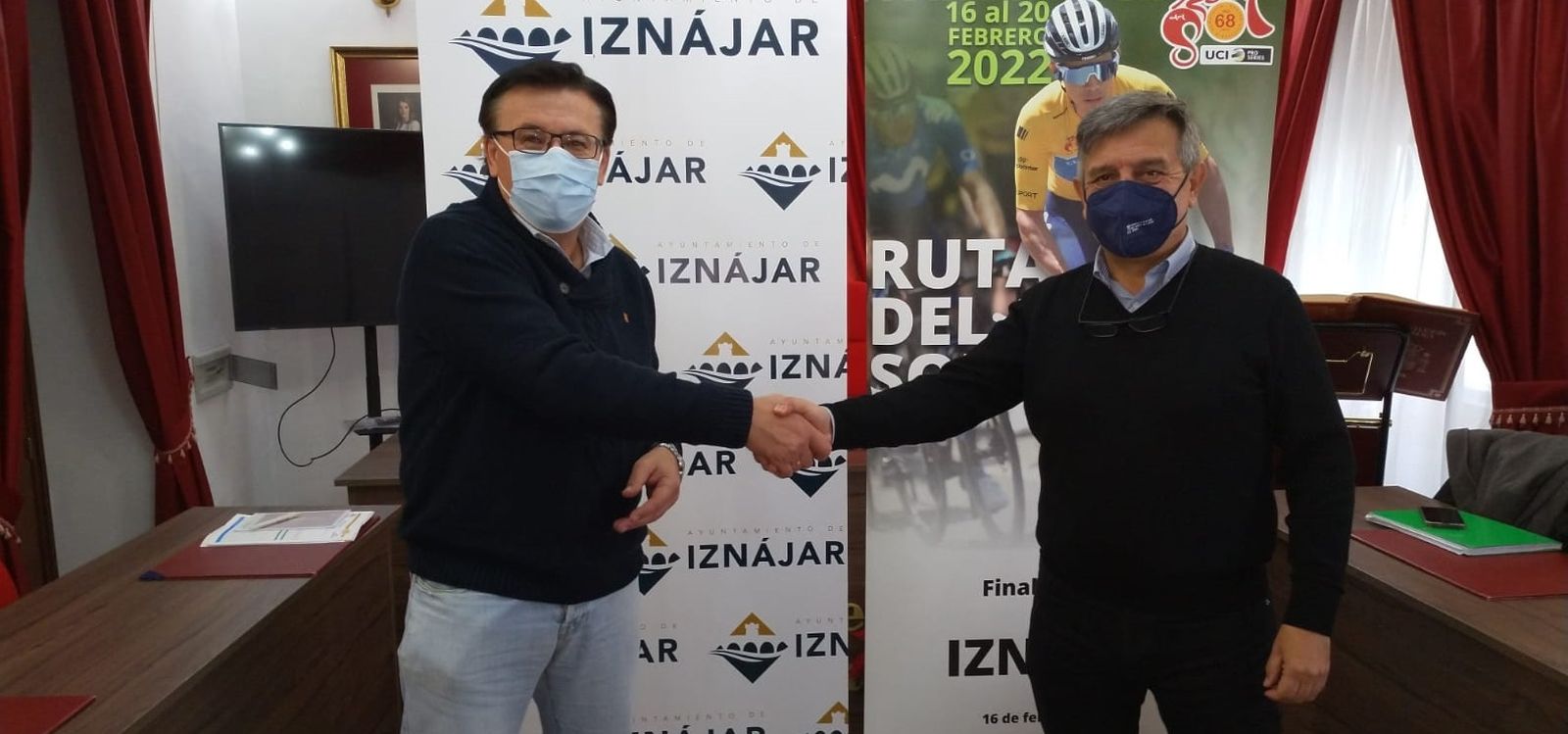 Lope Ruiz y Joaquín Cuevas, durante la presentación de la etapa.