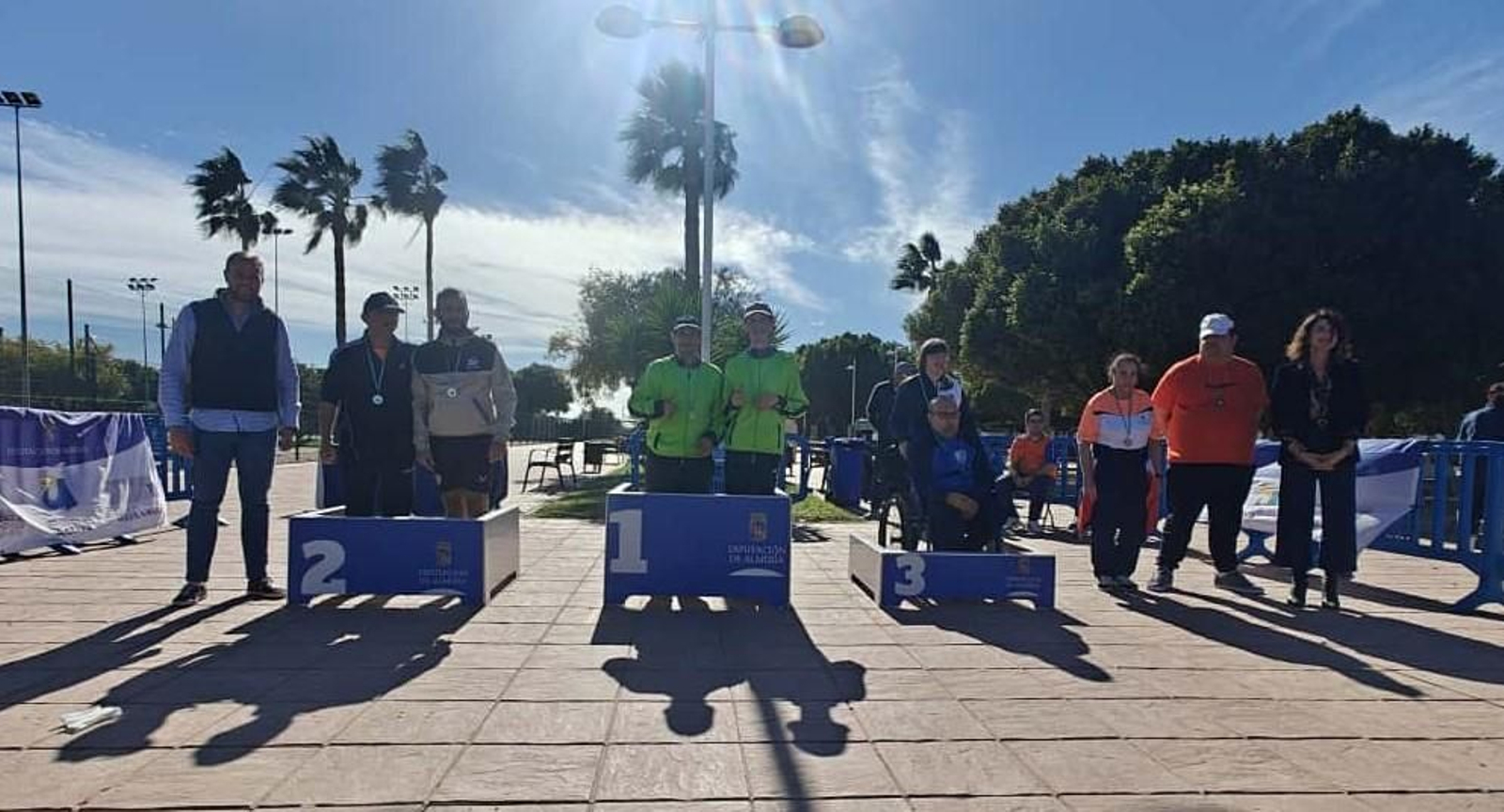 Podio de la competición de petanca durante la entrega de premios de Almería Juega Limpia llevada a cabo en Pulpí.