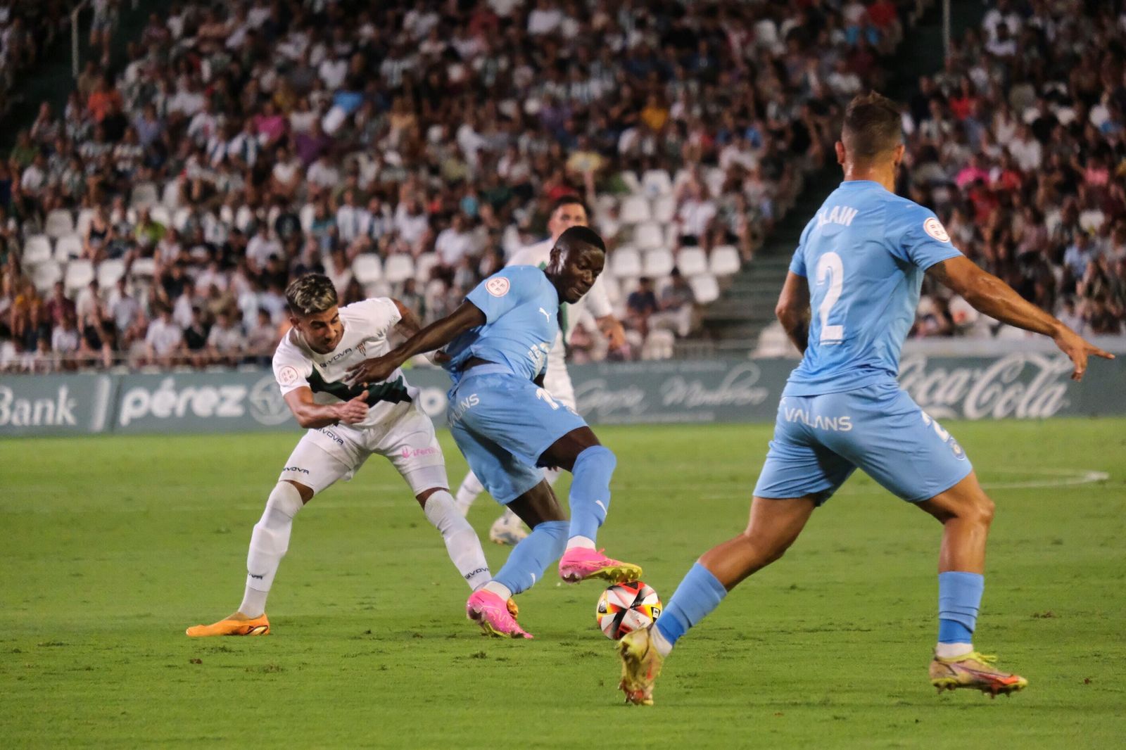 La derrota del Córdoba CF ante el Ibiza en El Arcángel, en imágenes