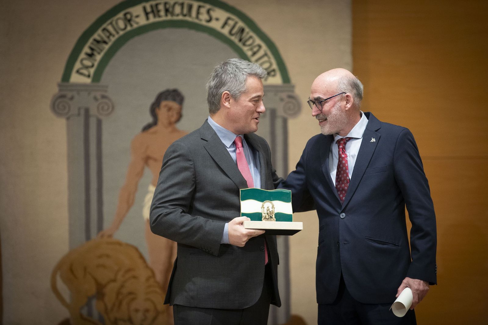 Así ha sido el acto de las banderas de Andalucía celebrado en Granada