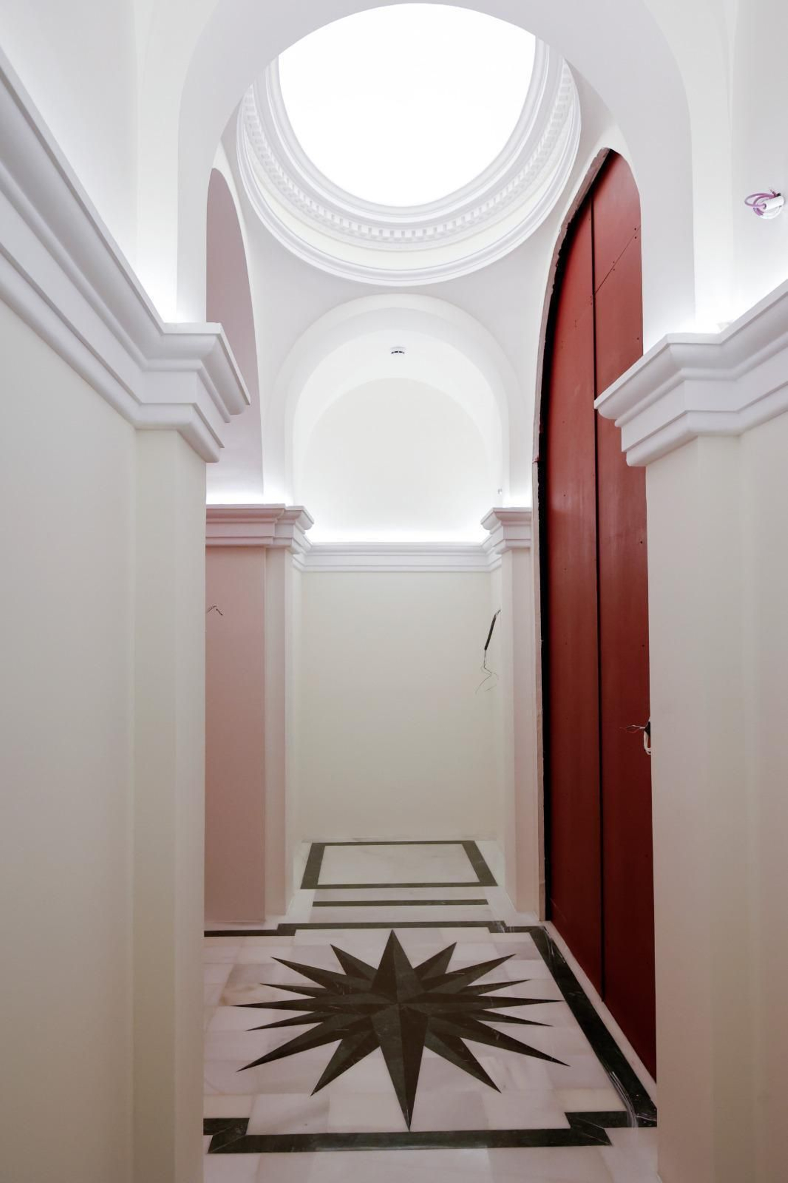 El aspecto interior del camarín de la Esperanza de Triana.