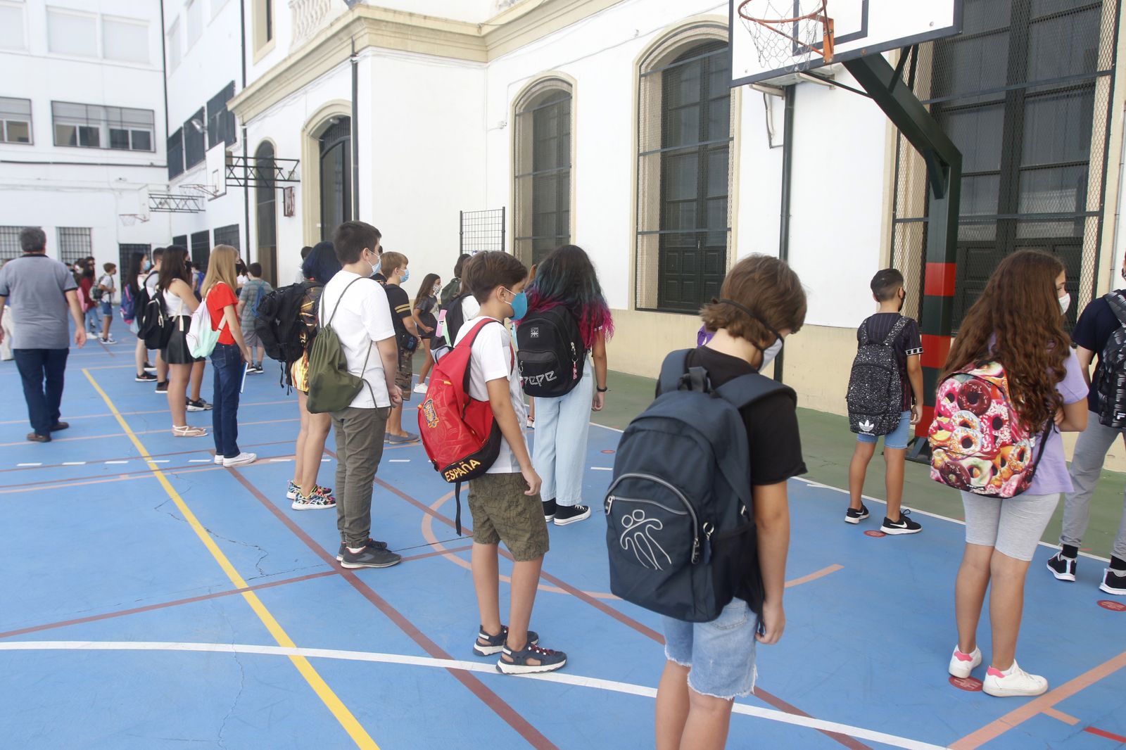 Alumnos de un instituto de la capital cordobesa.