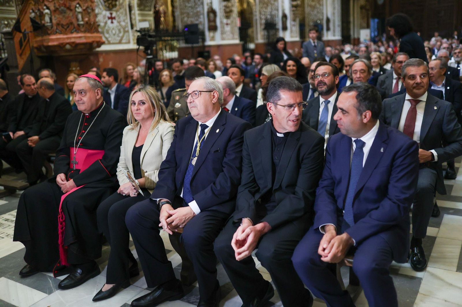 Las mejores imágenes del nuevo museo en la Basílica de la Virgen de las Angustias de Granada