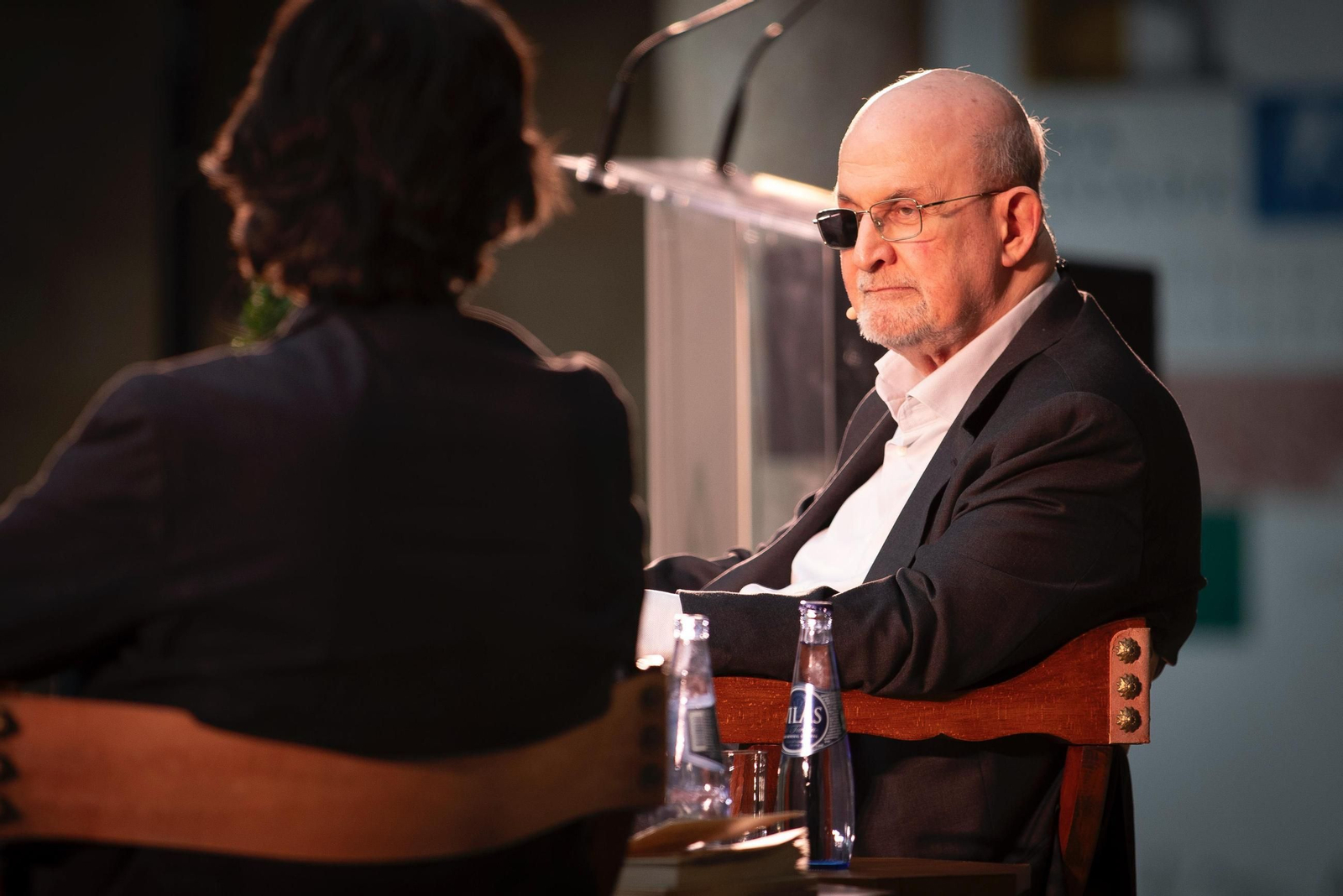 Salman Rushdie inaugura cultur_ALH en el Palacio de Carlos V de Granada: las imágenes