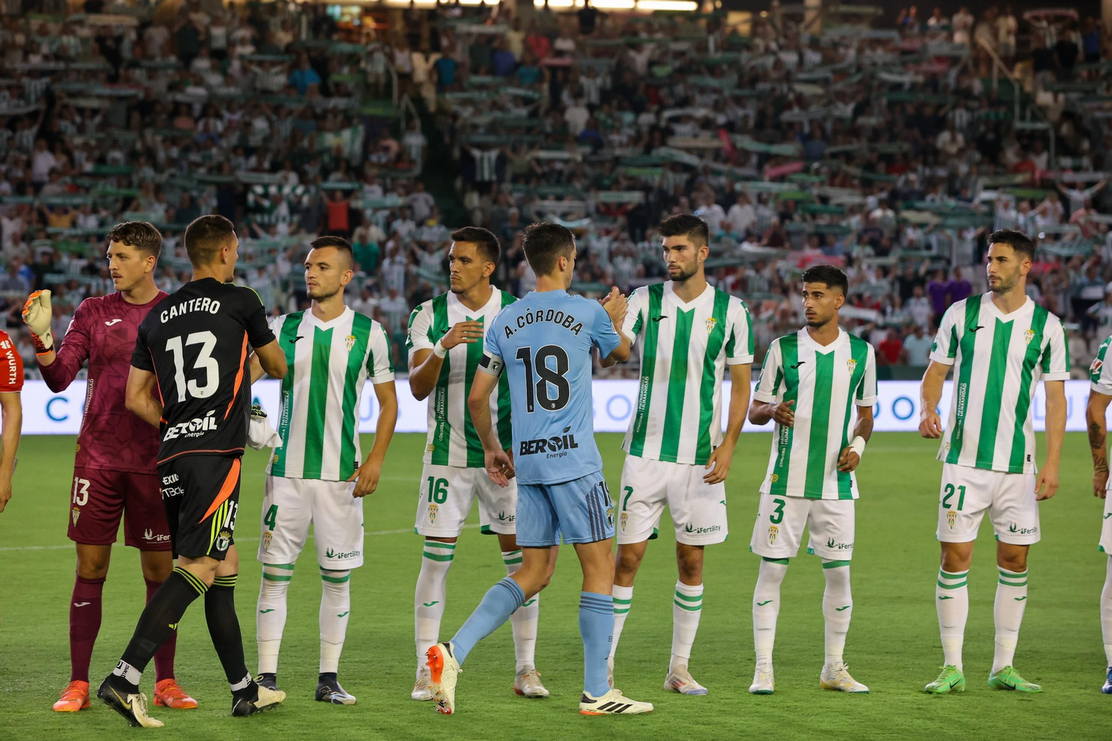 Las mejores fotos del ambiente en El Arcángel en el Córdoba CF - Burgos CF