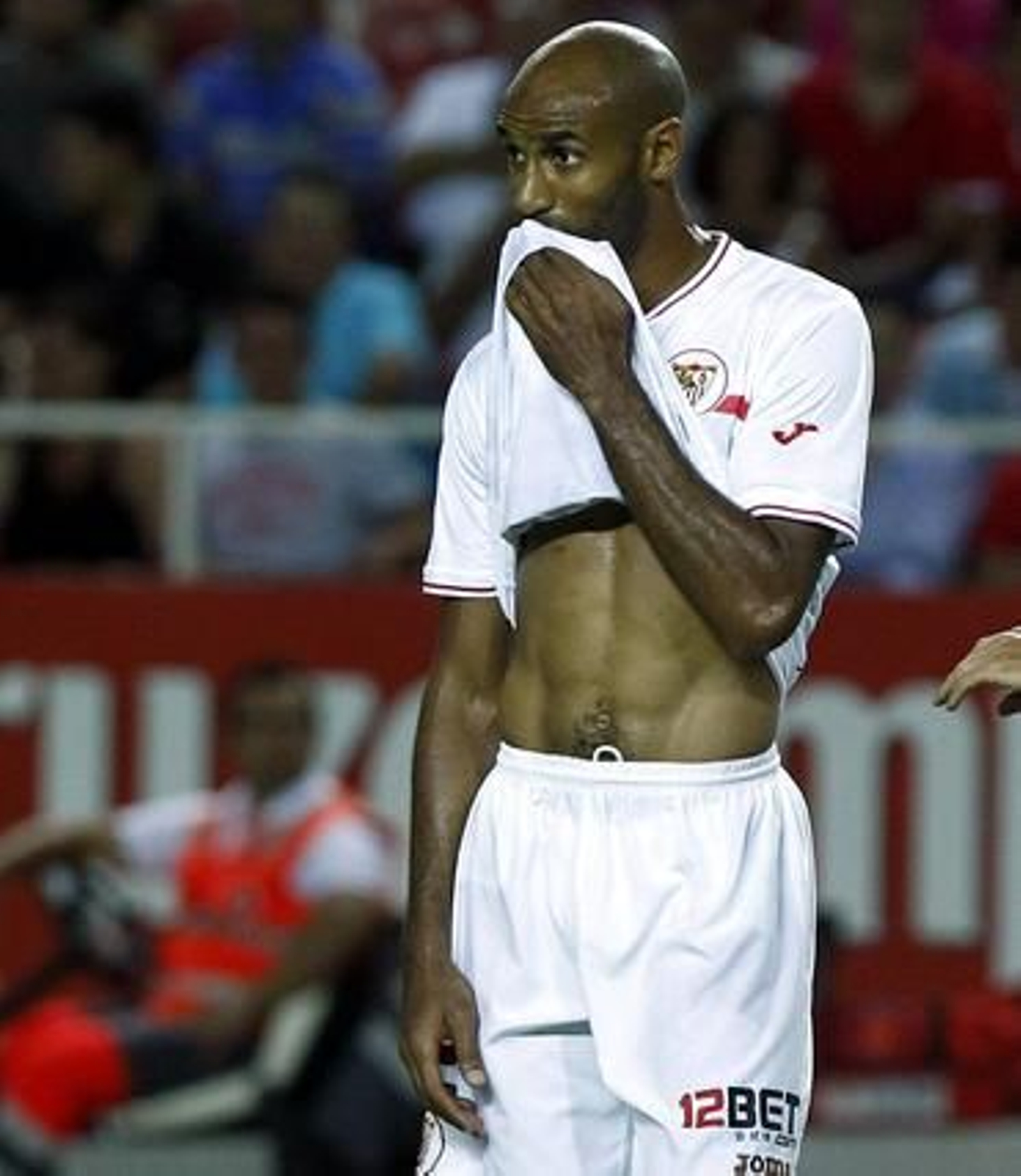 El Sevilla no puede superar al Deportivo de la Couruña en el Sánchez Pizjuán. / Antonio Pizarro