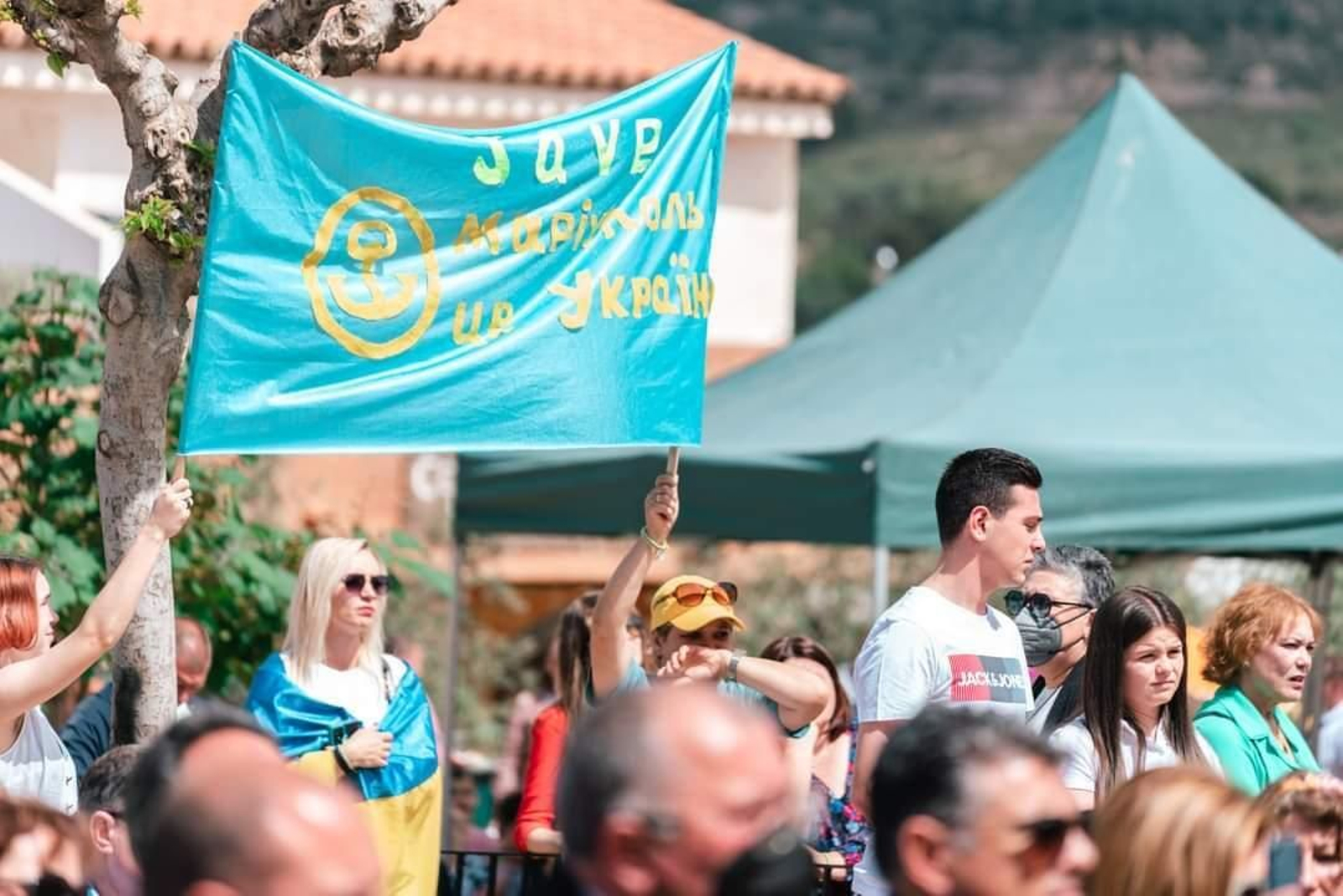 'Pueblos unidos por la paz: Ucrania en el corazón de la Alpujarra'