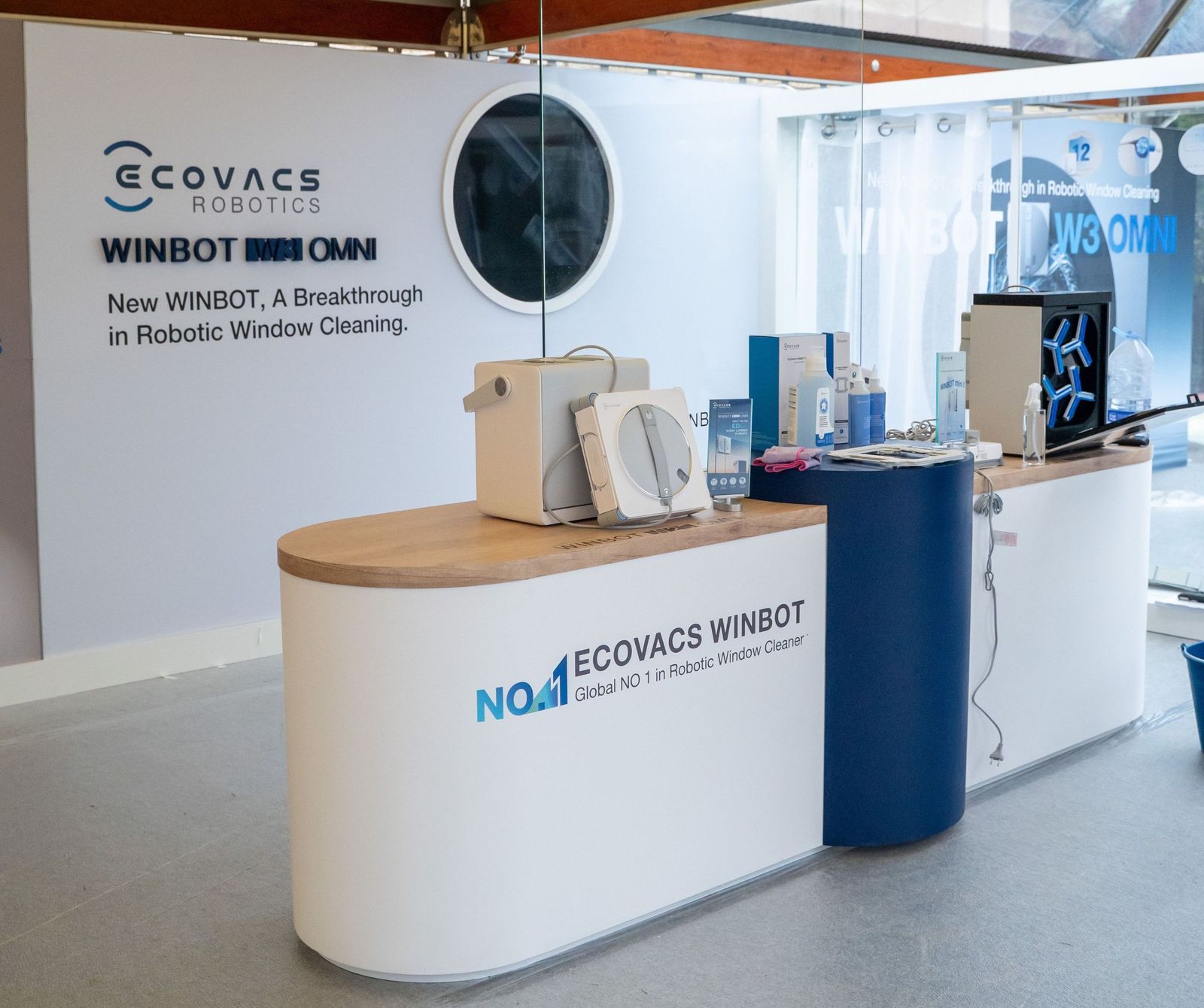 Evento de presentación de Ecovacs Robotics en Barcelona