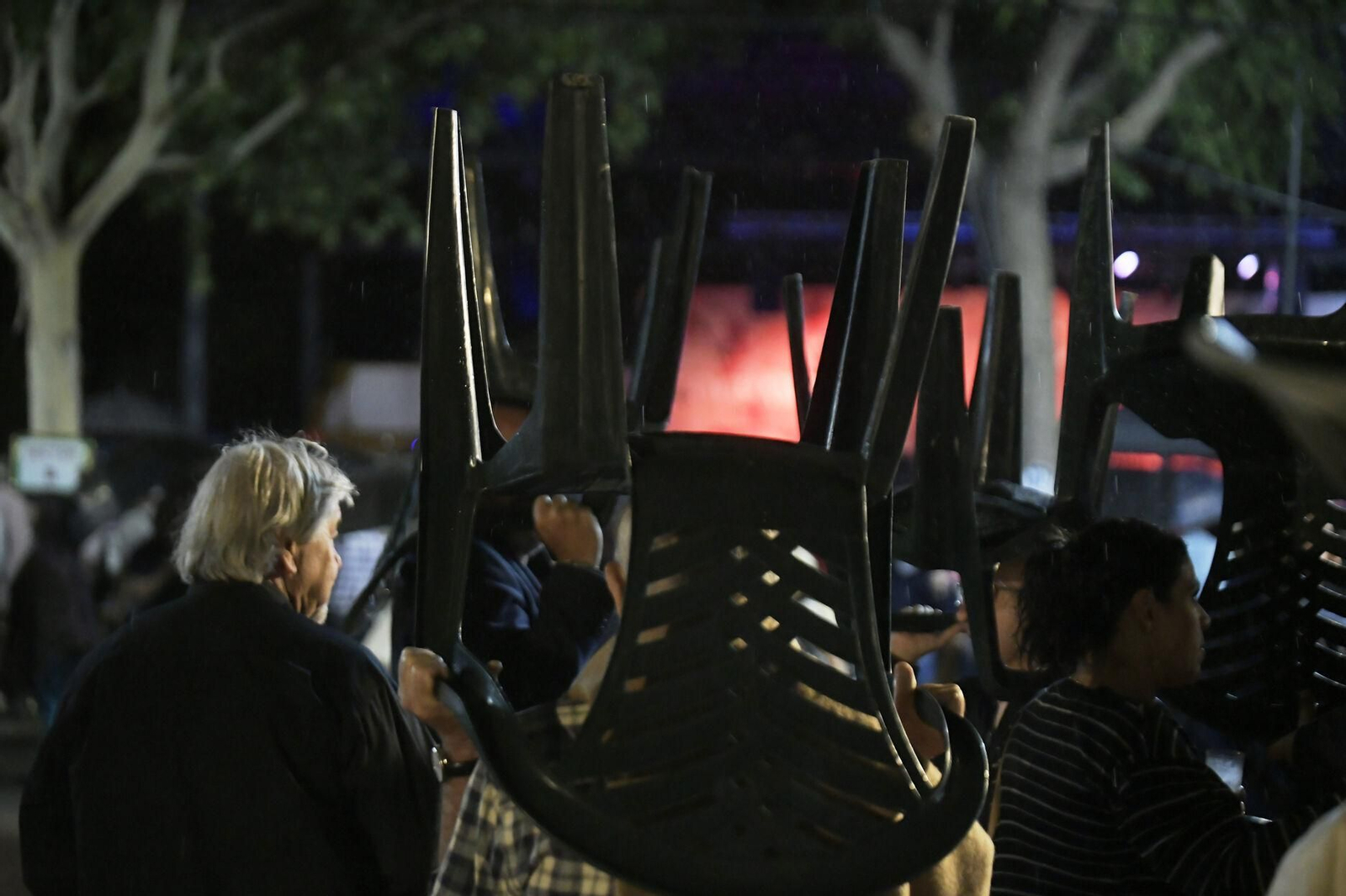 La lluvia irrumpe en el Festival Nacional de Cante Flamenco de Ogíjares