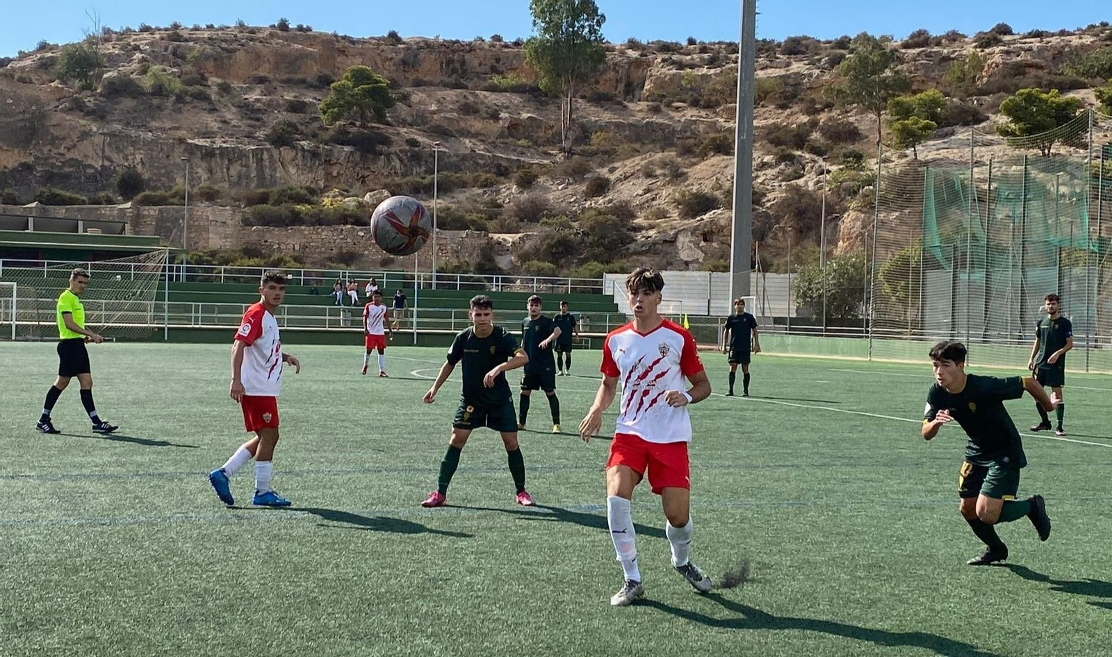 Imagen del partido en la Ciudad Deportiva de Los Ángeles.