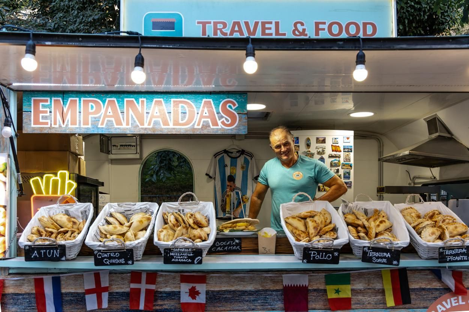 El Festival Mundial de Foodtrucks, en el Paseo de las Bicicletas, en imágenes