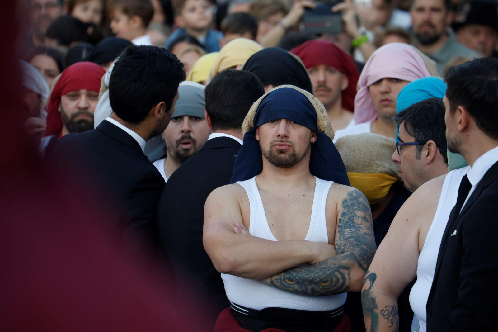 La procesión del Descendimiento en este Viernes Santo de Córdoba, en imágenes