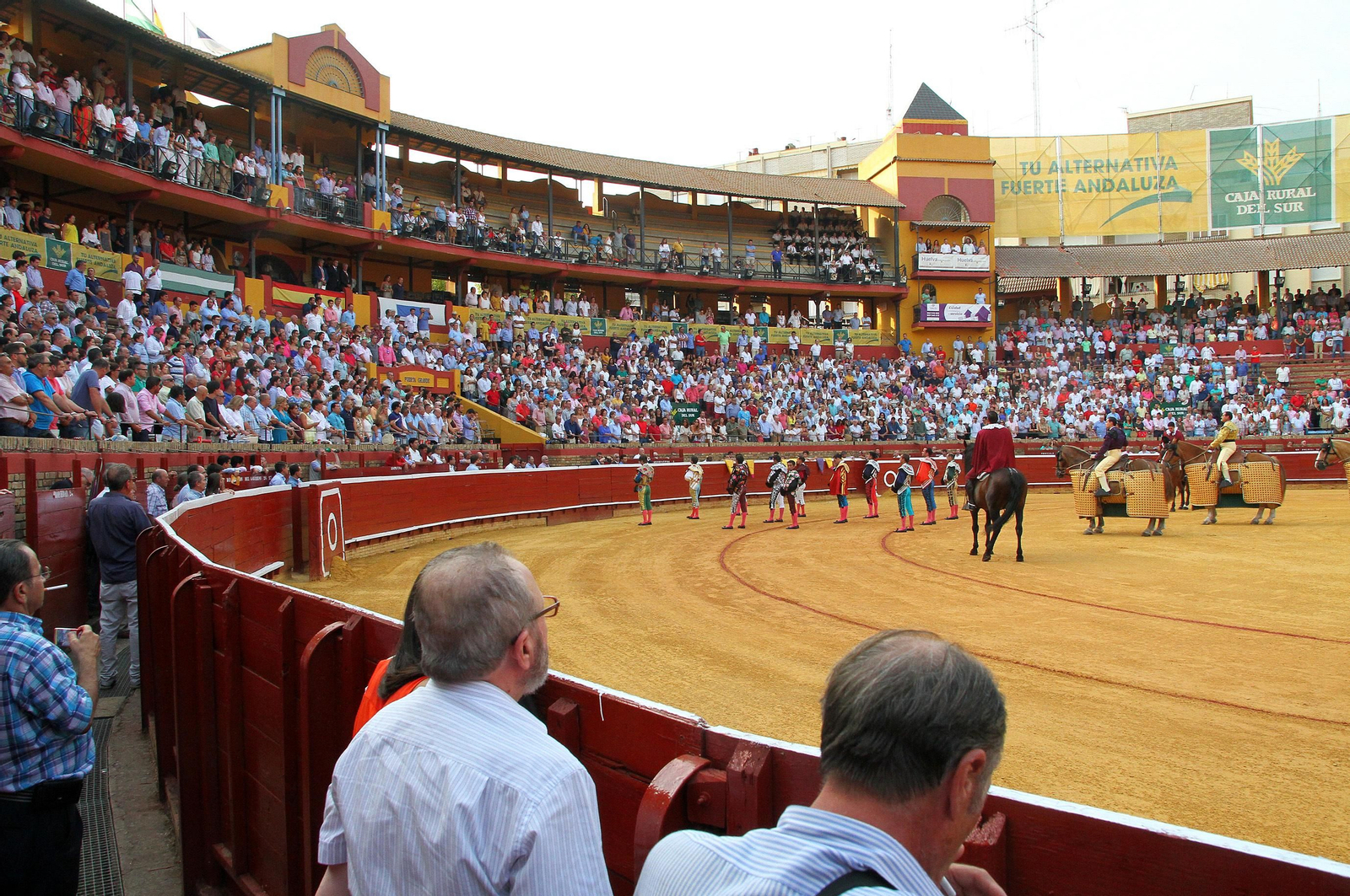 Faena de Emilio Silvera en la novillada de la Plaza de La Merced
